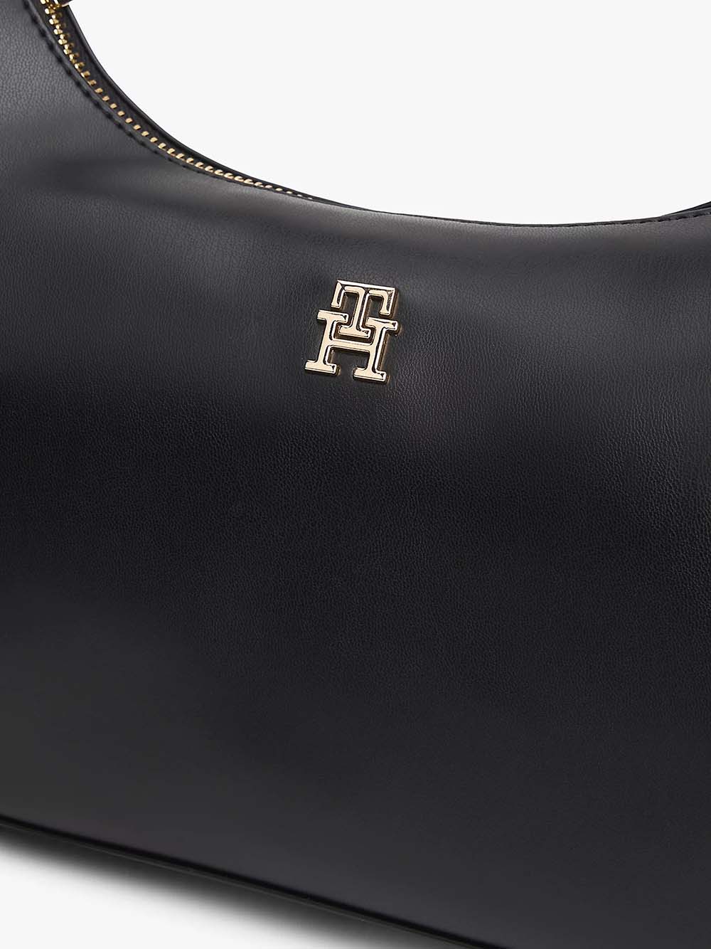 תיק טומי הילפיגר Essential Crossbody Shoulder נשים