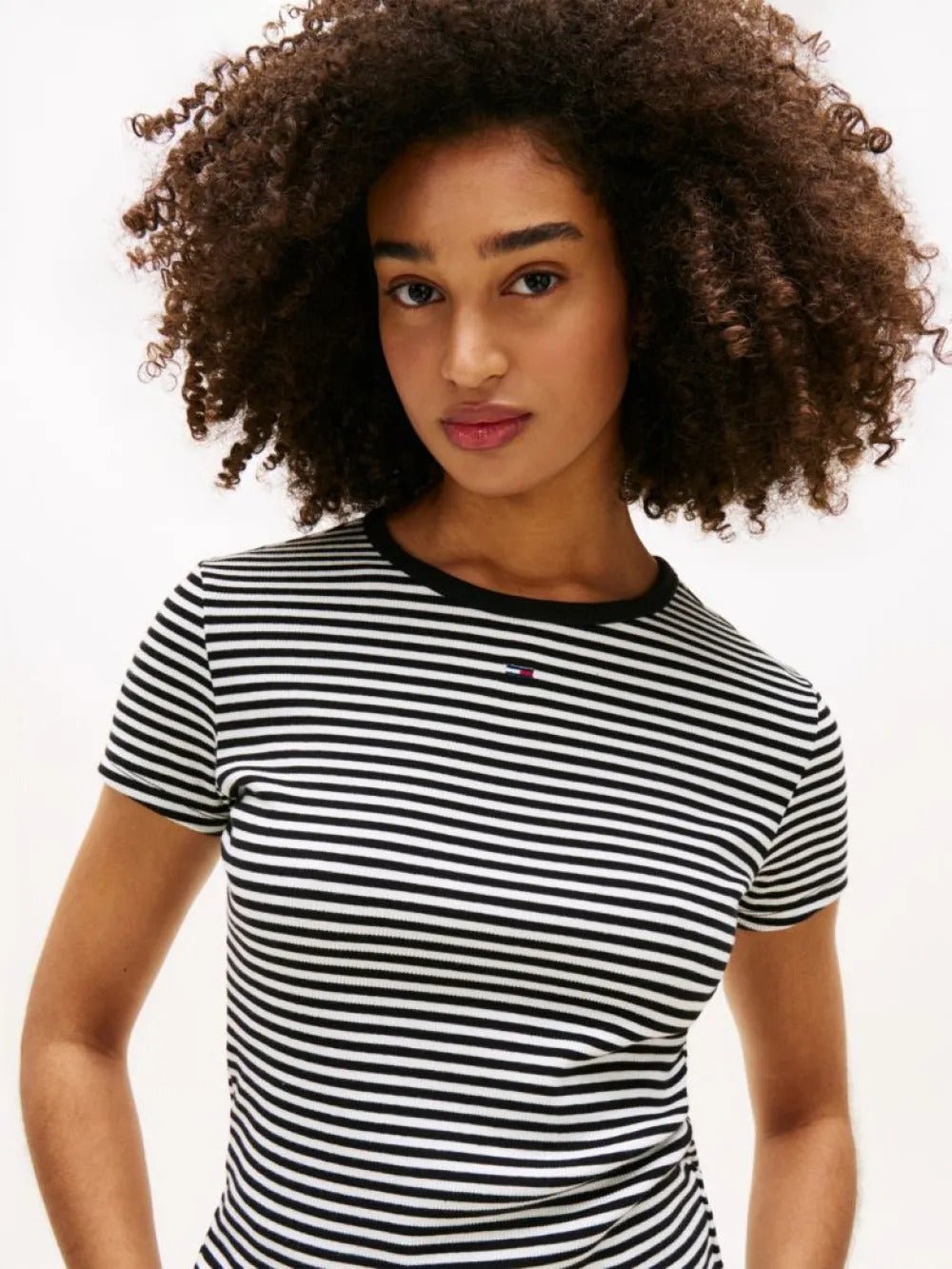 חולצת טישירט קצרה טומי הילפיגר Essential Slim Rib-Knit נשים