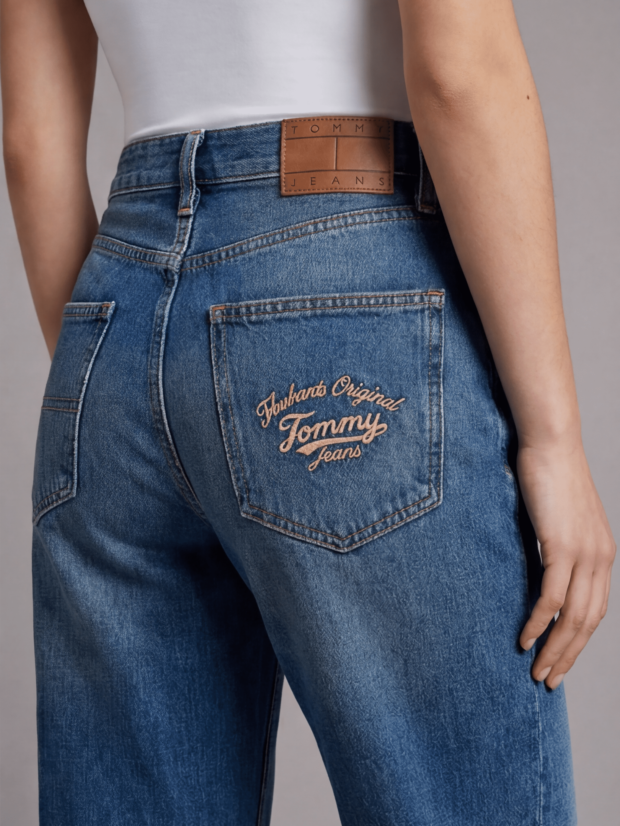 ג'ינס טומי הילפיגר Layla High Rise Slim Straight נשים