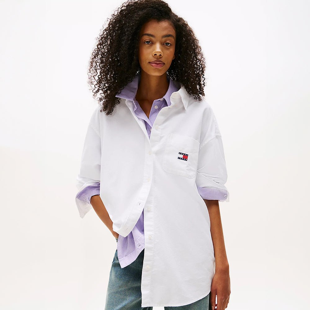 חולצה מכופתרת טומי הילפיגר Badge Oversized Fit Oxford נשים