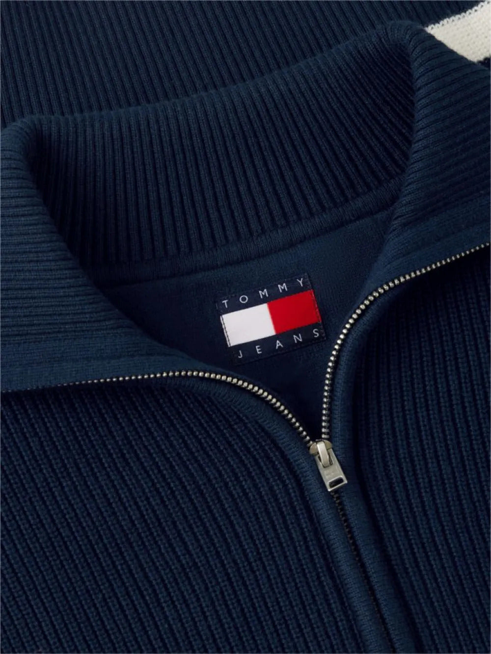 סווטשירט טומי הילפיגר Badge Stripe Quarter-Zip Jumper נשים