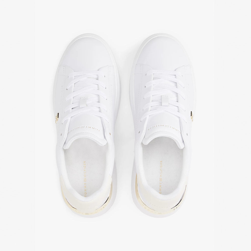 נעלי טומי הילפיגר Leather TH Monogram Court Trainers נשים