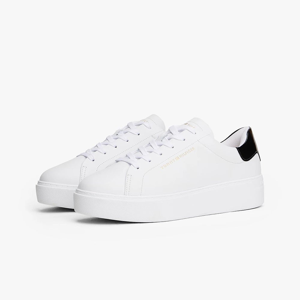 נעלי טומי הילפיגר Leather Contrast Heel Platform Trainers נשים