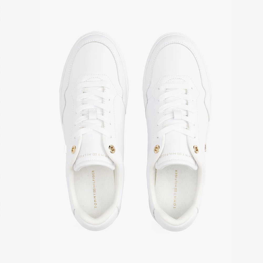 נעלי טומי הילפיגר Leather TH Monogram Court Trainers נשים