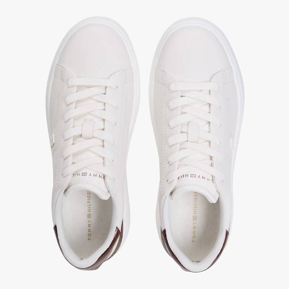 נעלי טומי הילפיגר Chic Platform נשים