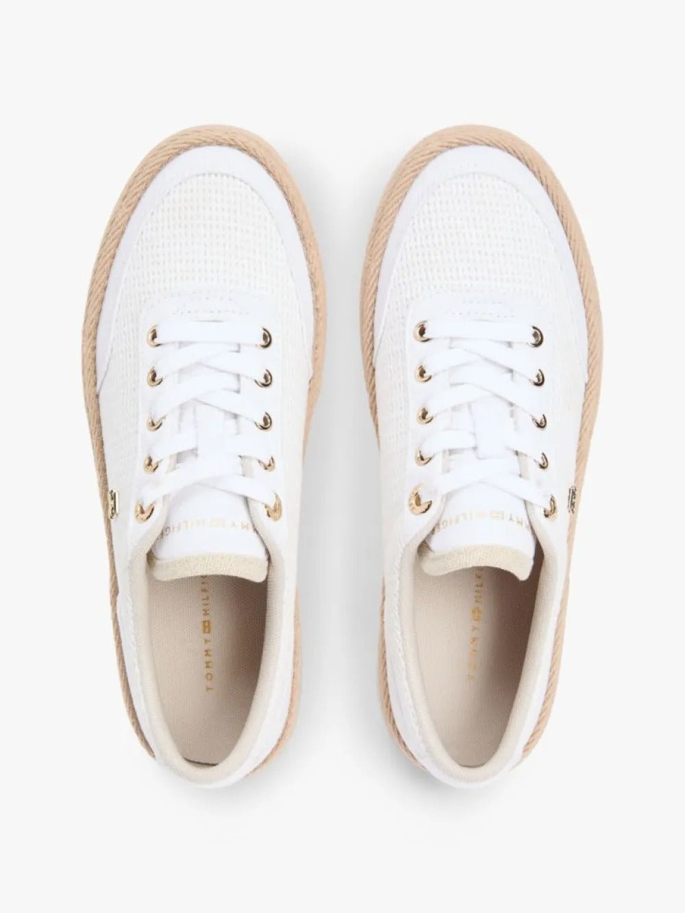 נעלי טומי הילפיגר Monogram Canvas Rope Platform Trainers נשים