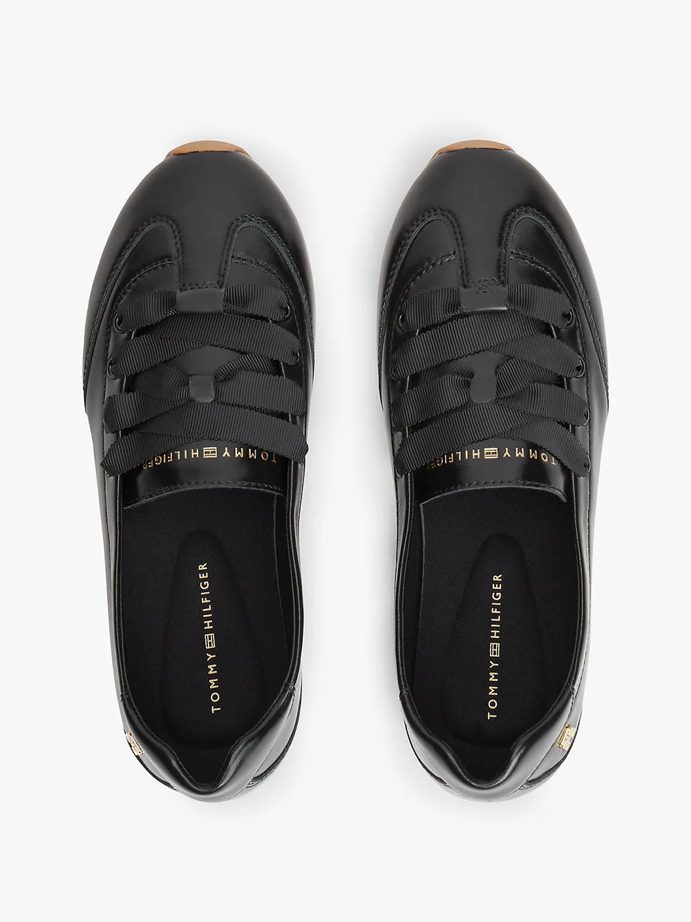 נעלי טומי הילפיגר Monogram Leather Ballet Trainers נשים