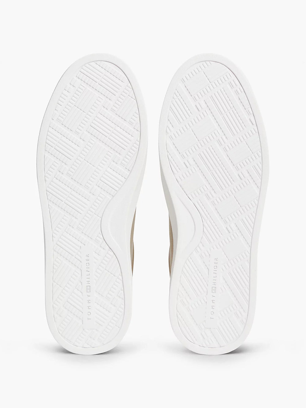 נעלי טומי הילפיגר Pebble Grain Leather Cupsole Trainers נשים