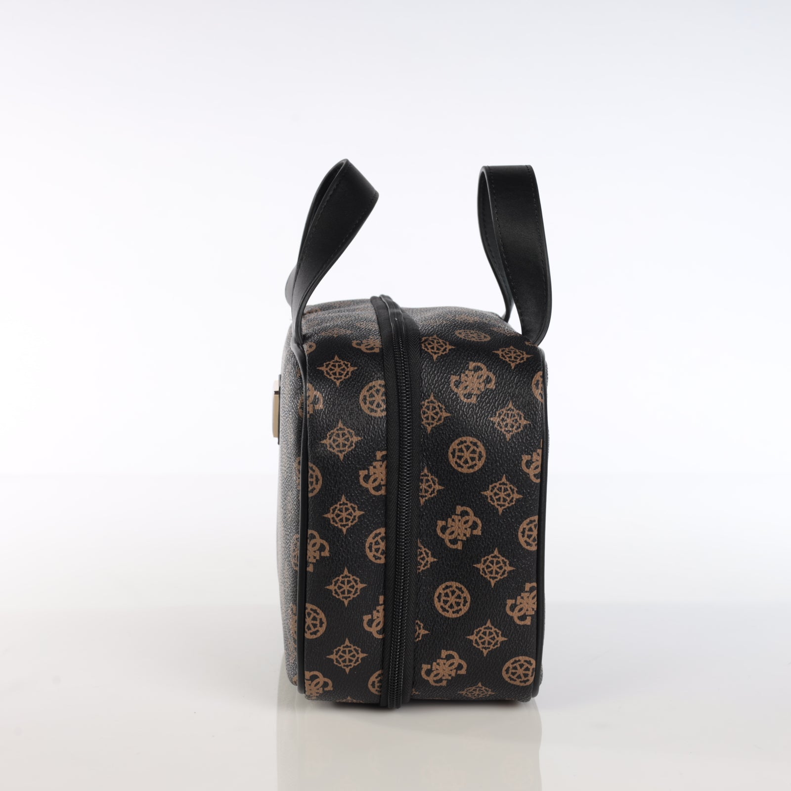 תיק איפור Guess Wilder Small Toietry נשים