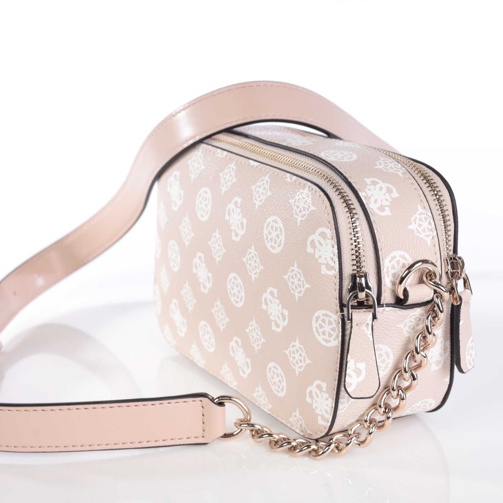 תיק Guess Noelle Camera Crossbody נשים