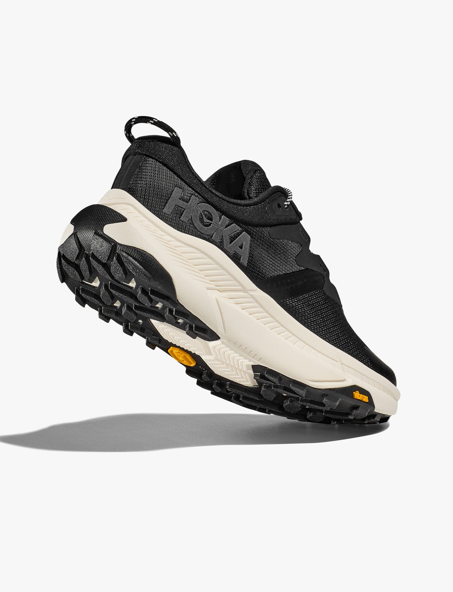 Hoka Transport Wide -  נעלי הליכה נשים הוקה טרנספורט רחבות בצבע שחור