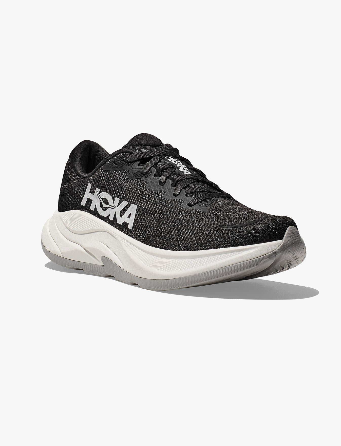 נעלי ספורט רחבות לנשים הוקה רינקון Hoka Rincon 4 -  4 בצבע שחור/לבן