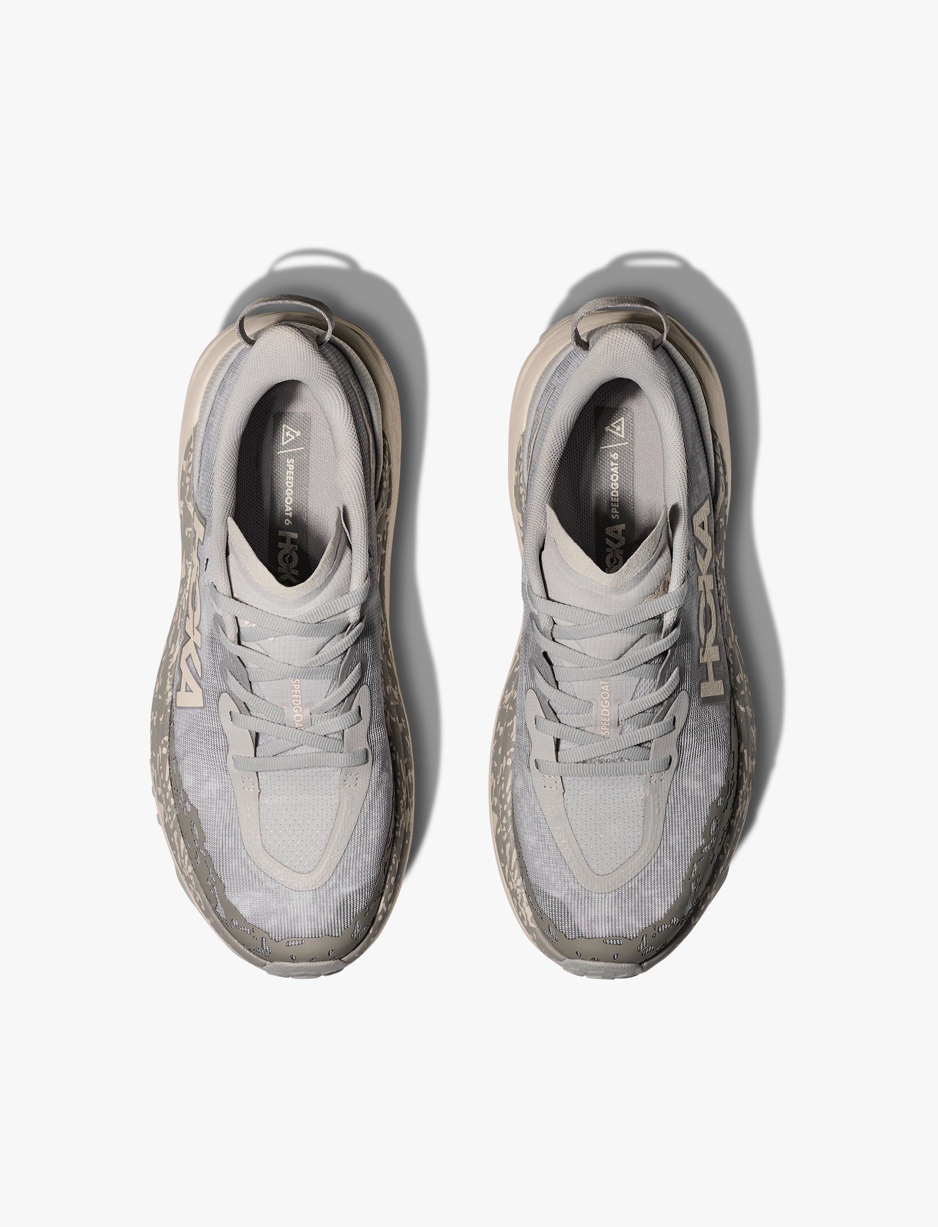 HOKA SPEEDGOAT 6 - נעלי ספורט לנשים ספידגוט 6 בצבע אפור/אלבסטר