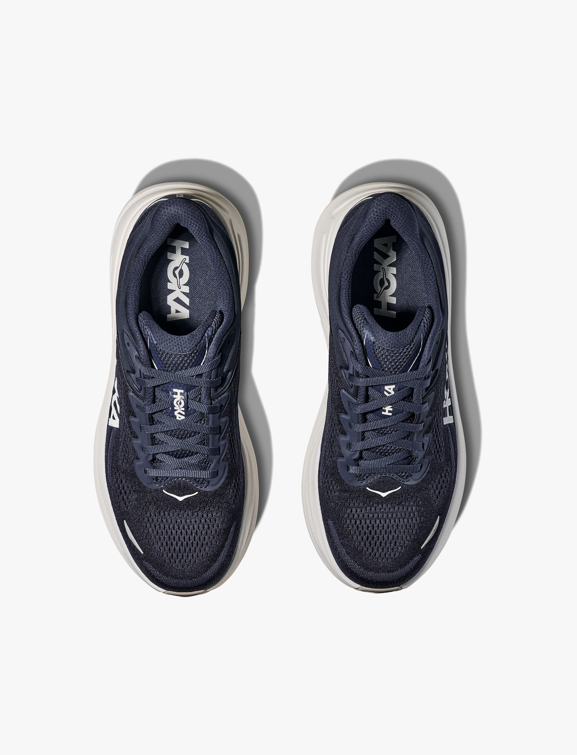 HOKA BONDI 9 - נעלי ספורט לגבר בונדי 9 בצבע נייבי/לבן