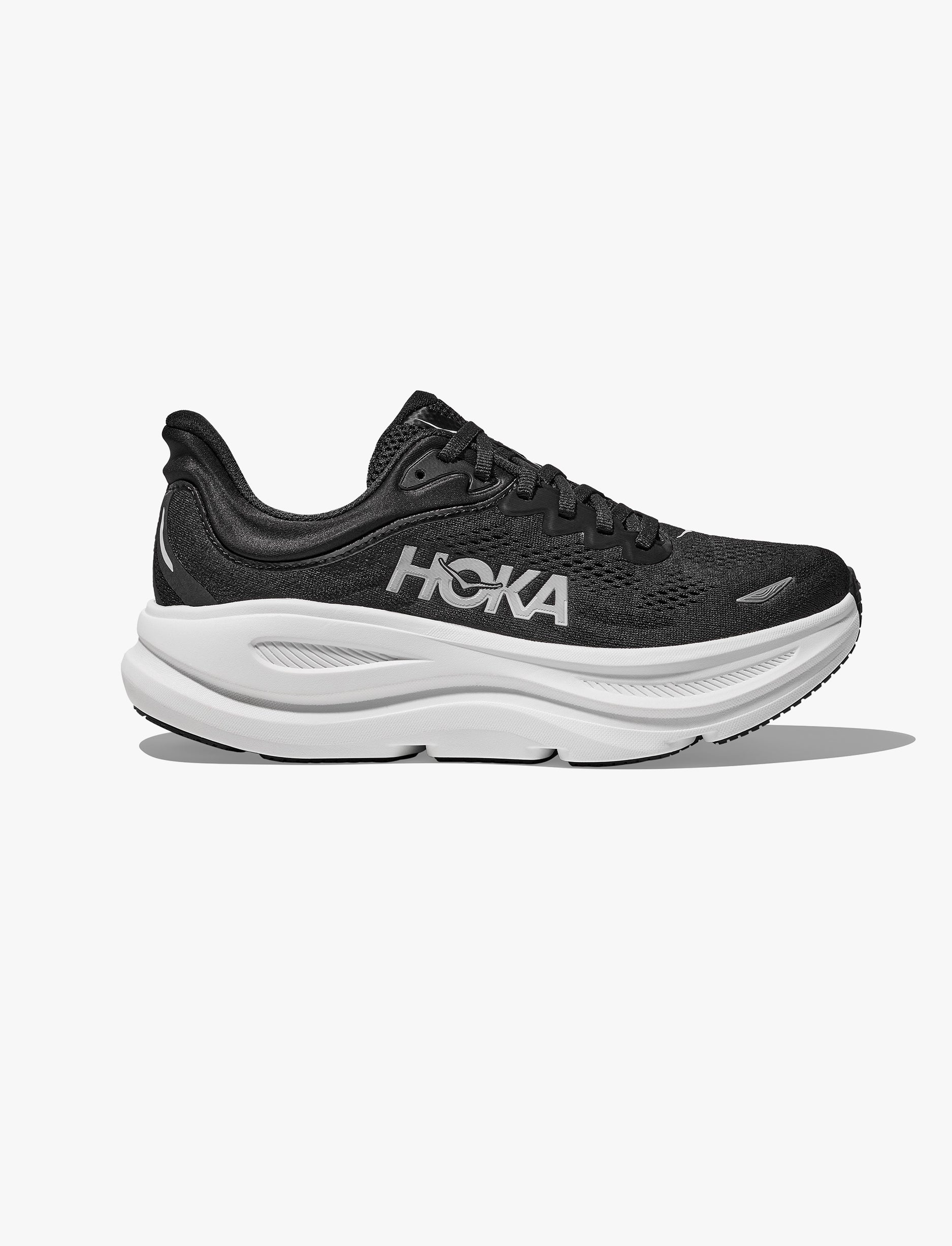 HOKA BONDI WIDE 9 - נעלי ספורט לנשים בונדי 9 רחבות בצבע שחור/לבן