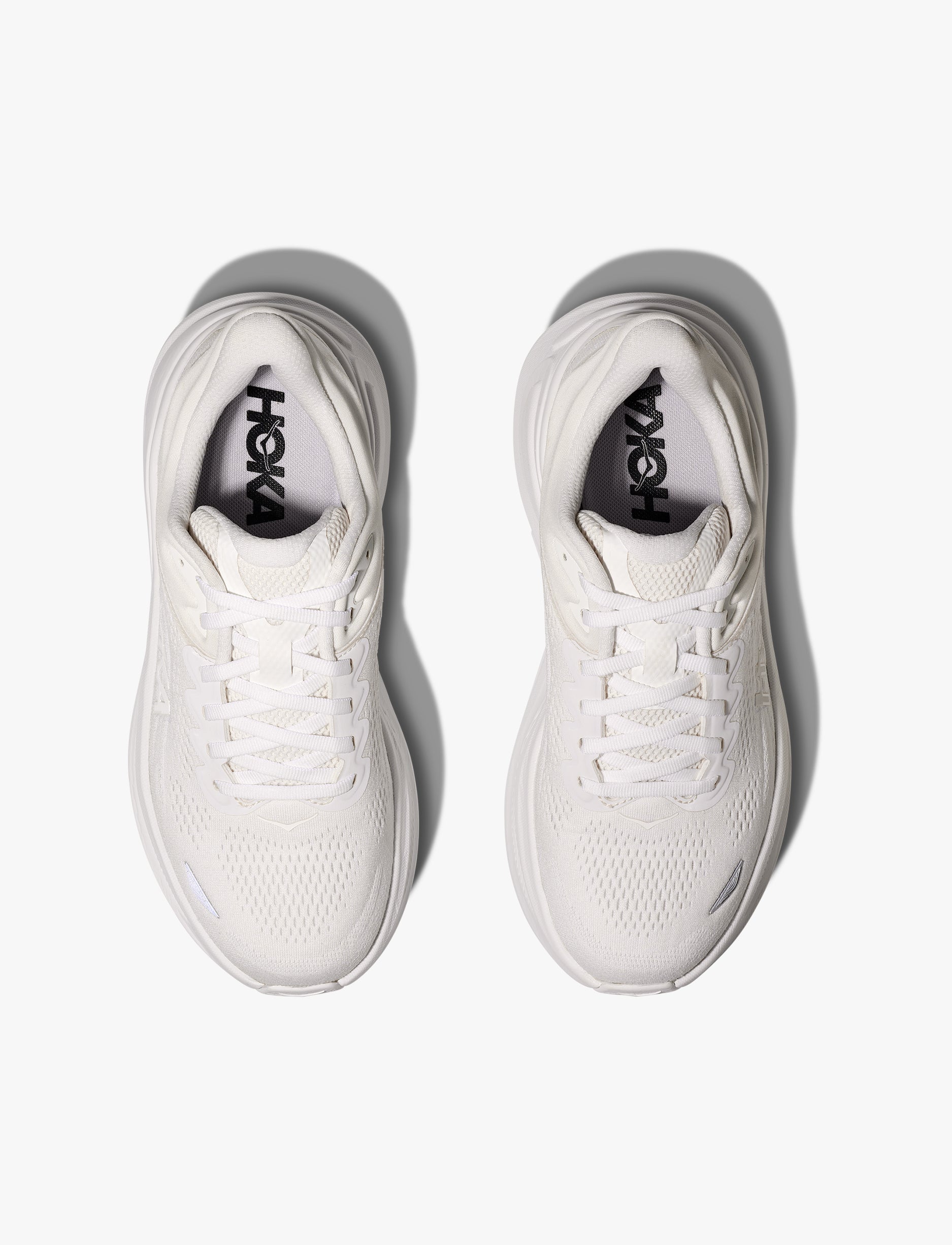 BONDI 9 X-WIDE - נעלי ספורט לנשים בונדי 9 אקסטרה רחבות בצבע לבן