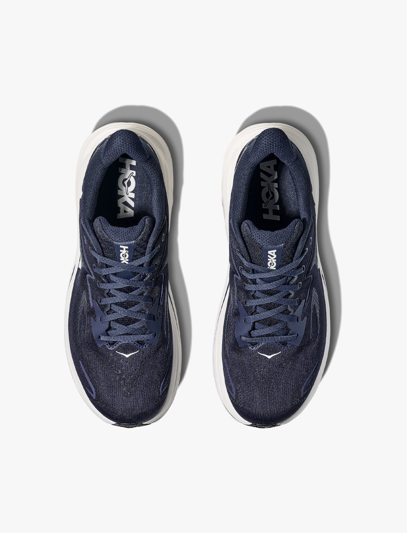 HOKA CLIFTON 10 - נעלי ספורט גברים הוקה קליפטון 10 בצבע נייבי/לבן