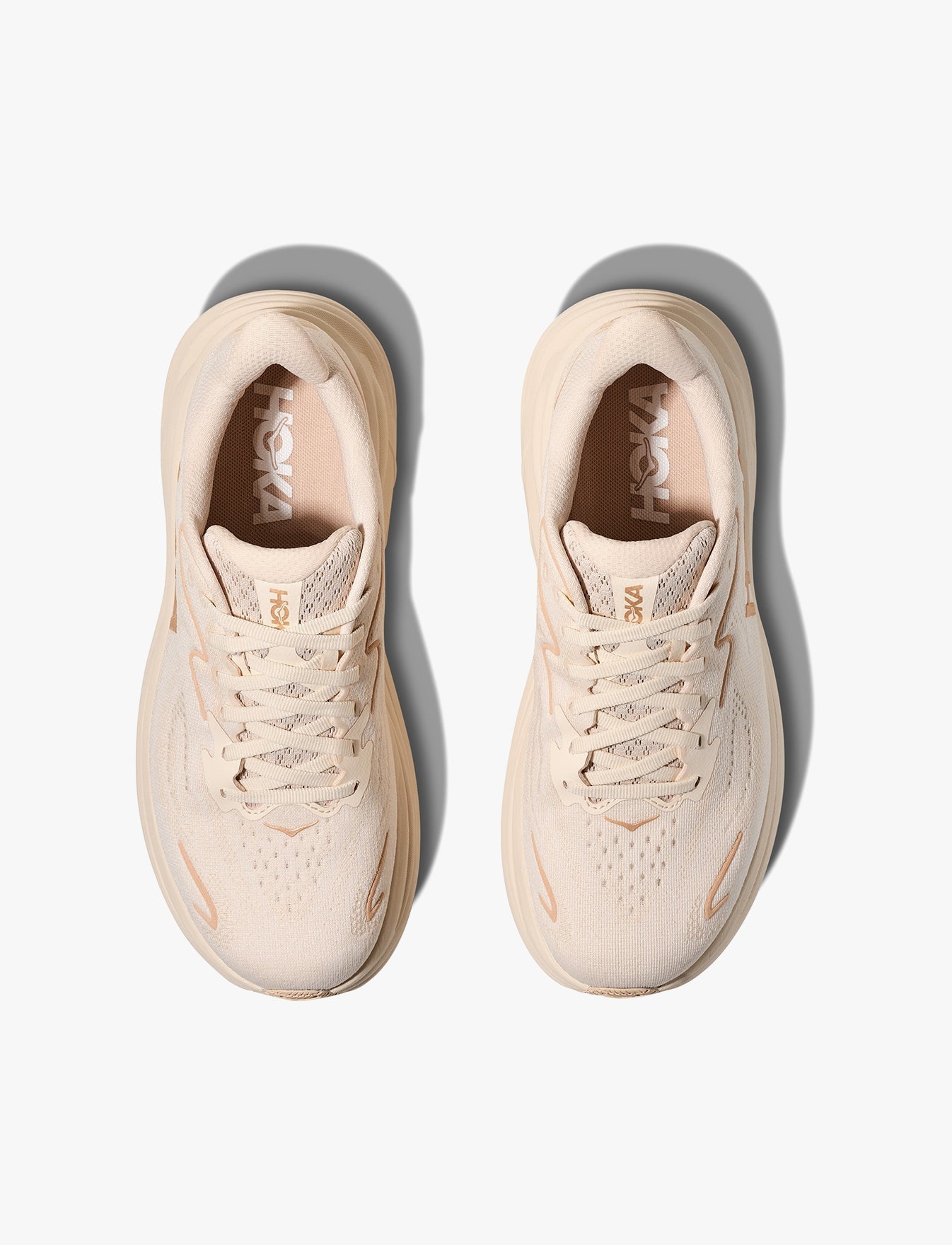 HOKA CLIFTON 10 -  נעלי ספורט נשים הוקה קליפטון 10 בצבע וניל/לבנה