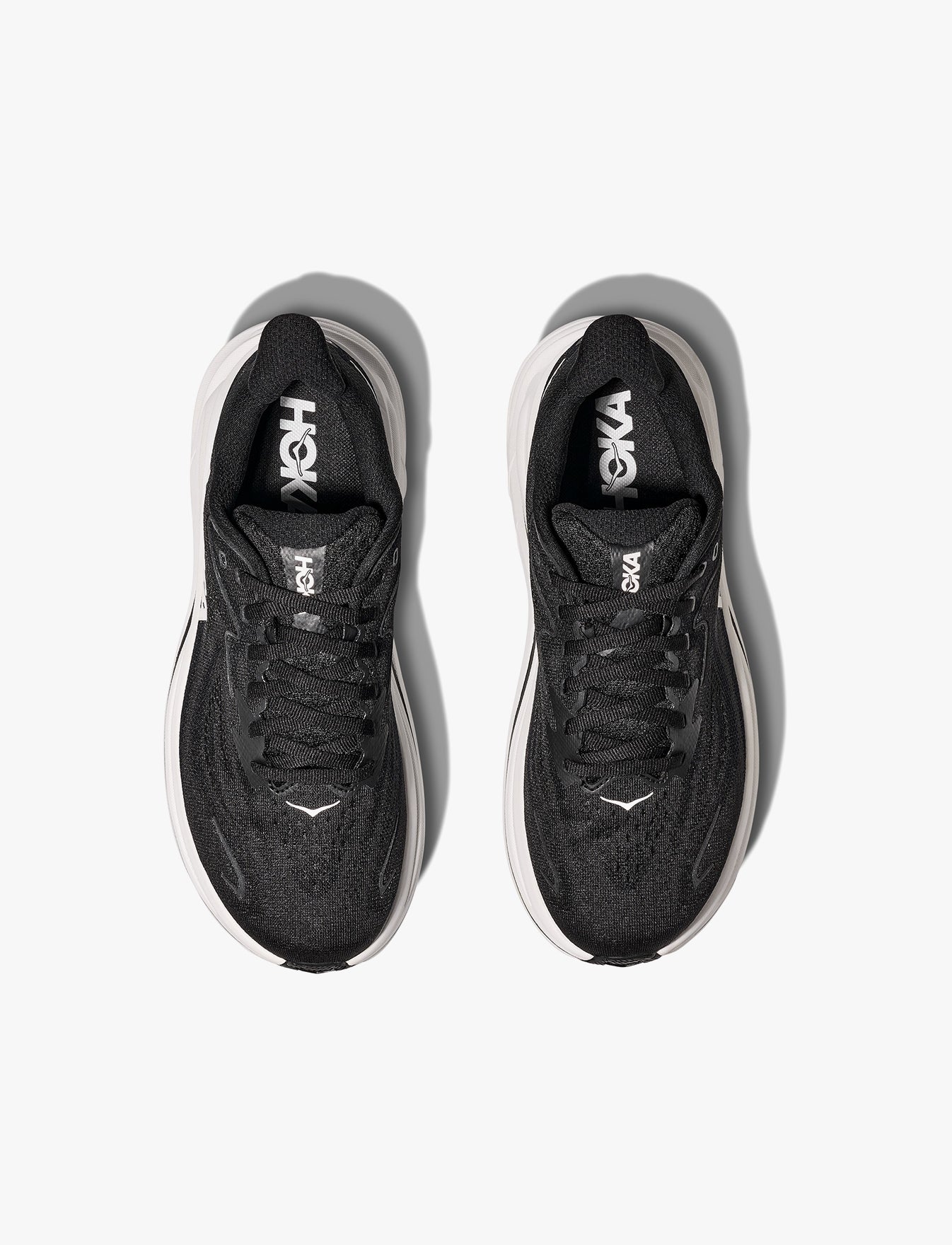 HOKA CLIFTON X-WIDE 10 - נעלי ספורט גברים הוקה קליפטון 10 אקסטרה רחבות בצבע שחור/לבן