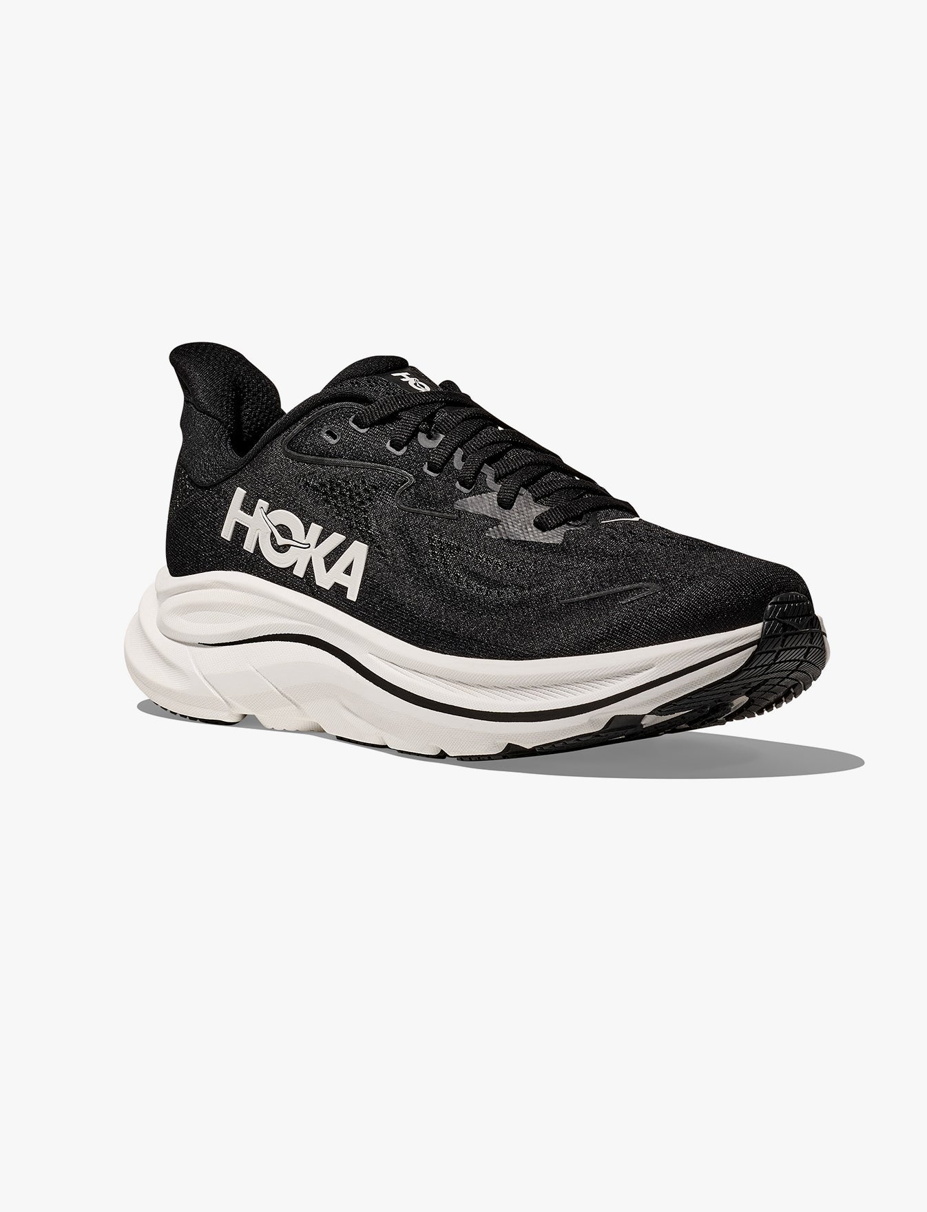 HOKA CLIFTON X-WIDE 10 - נעלי ספורט נשים  הוקה קליפטון 10 אקסטרה רחבות בצבע שחור/לבן