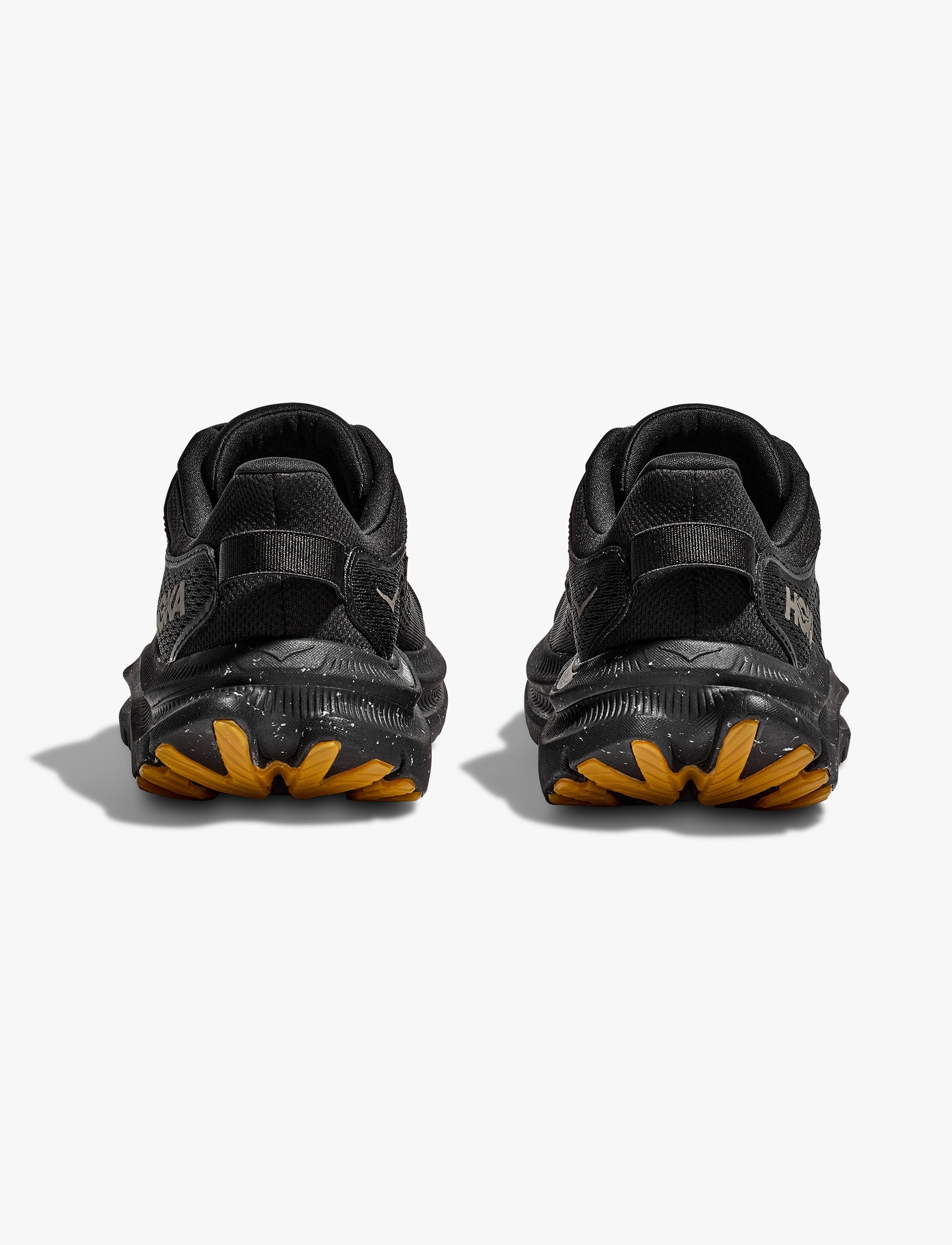 HOKA KAWANA 2 -  נעלי ספורט הוקה קאוונה 2 לנשים בצבע שחור/שחור