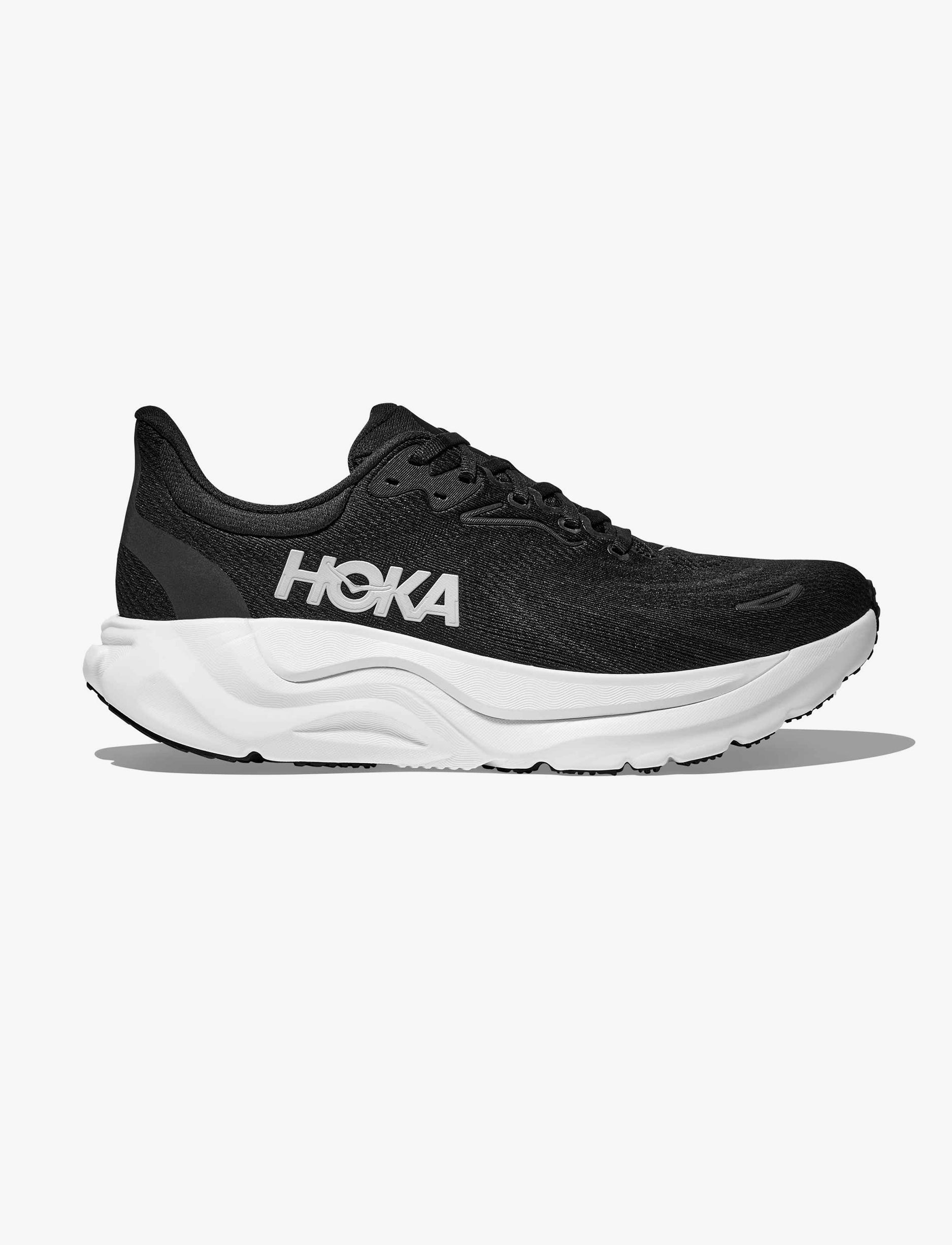 HOKA Arahi Wide 8 - נעלי ספורט נשים הוקה ארהי 8 רחבות בצבע שחור/לבן