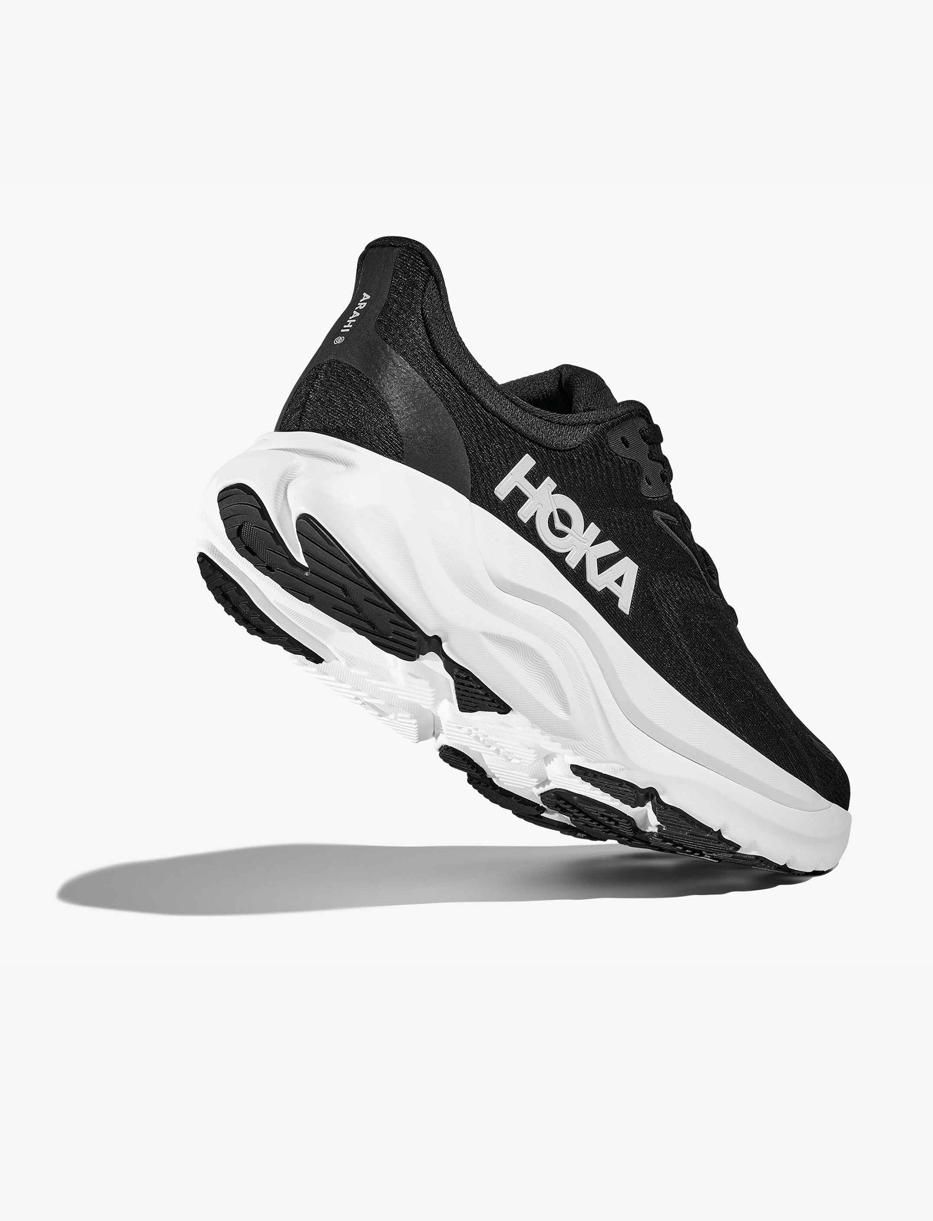 HOKA Arahi Wide 8 - נעלי ספורט נשים הוקה ארהי 8 רחבות בצבע שחור/לבן