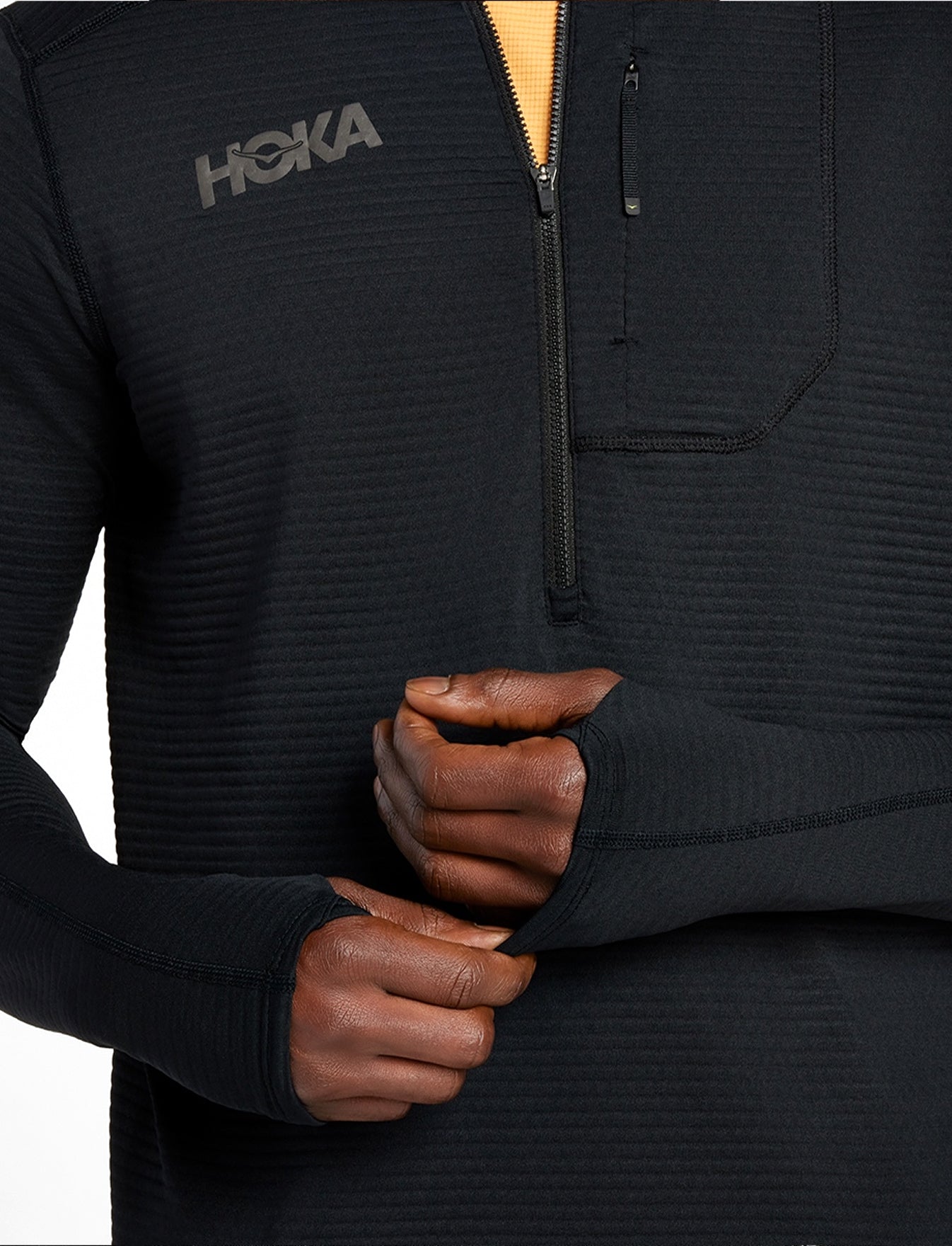 M 1/2 ZIP - עליונית גברים 1/2 רוכסן בצבע שחור