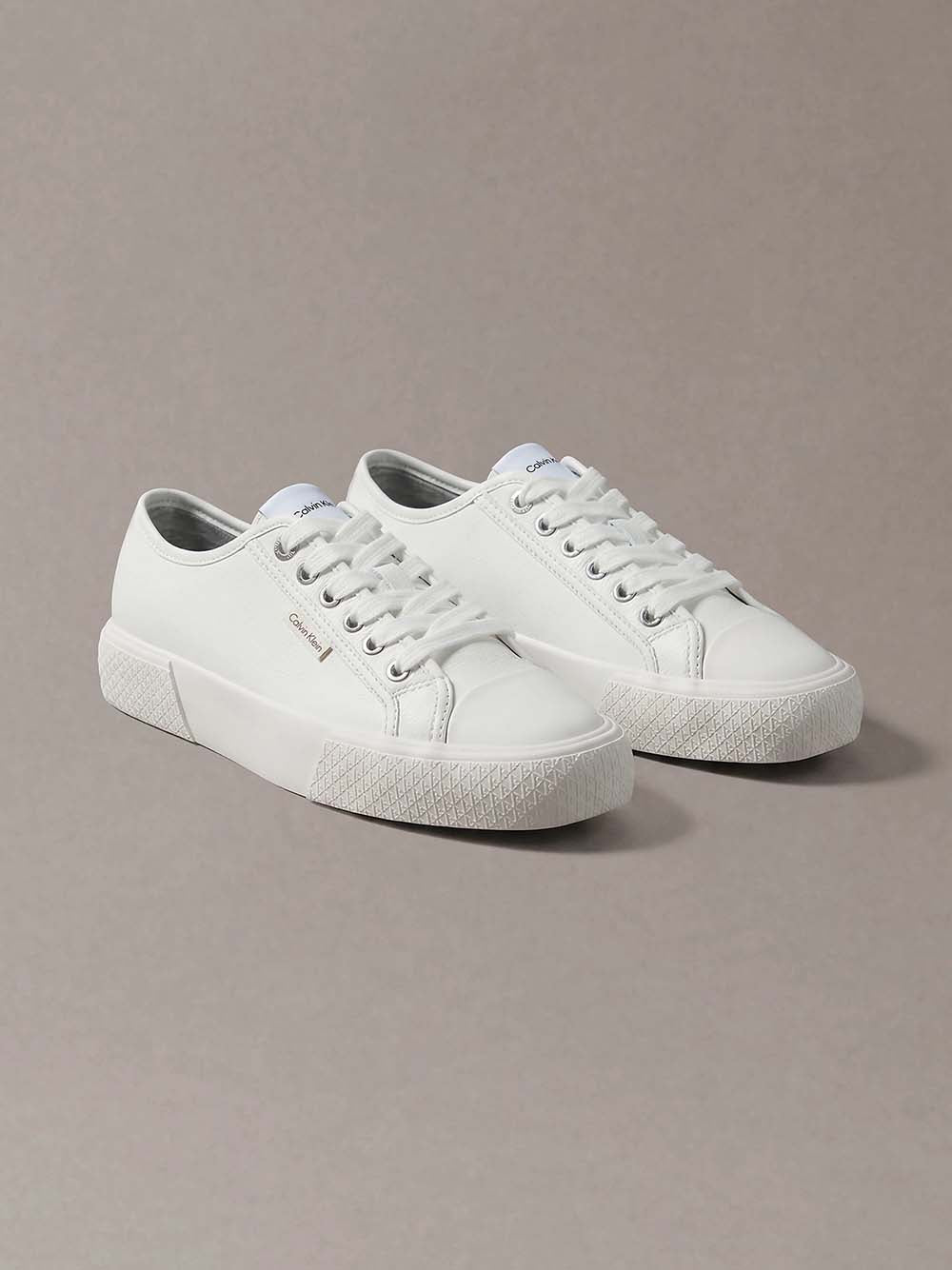 נעלי קלווין קליין Vulc Lace Up Low Lth נשים