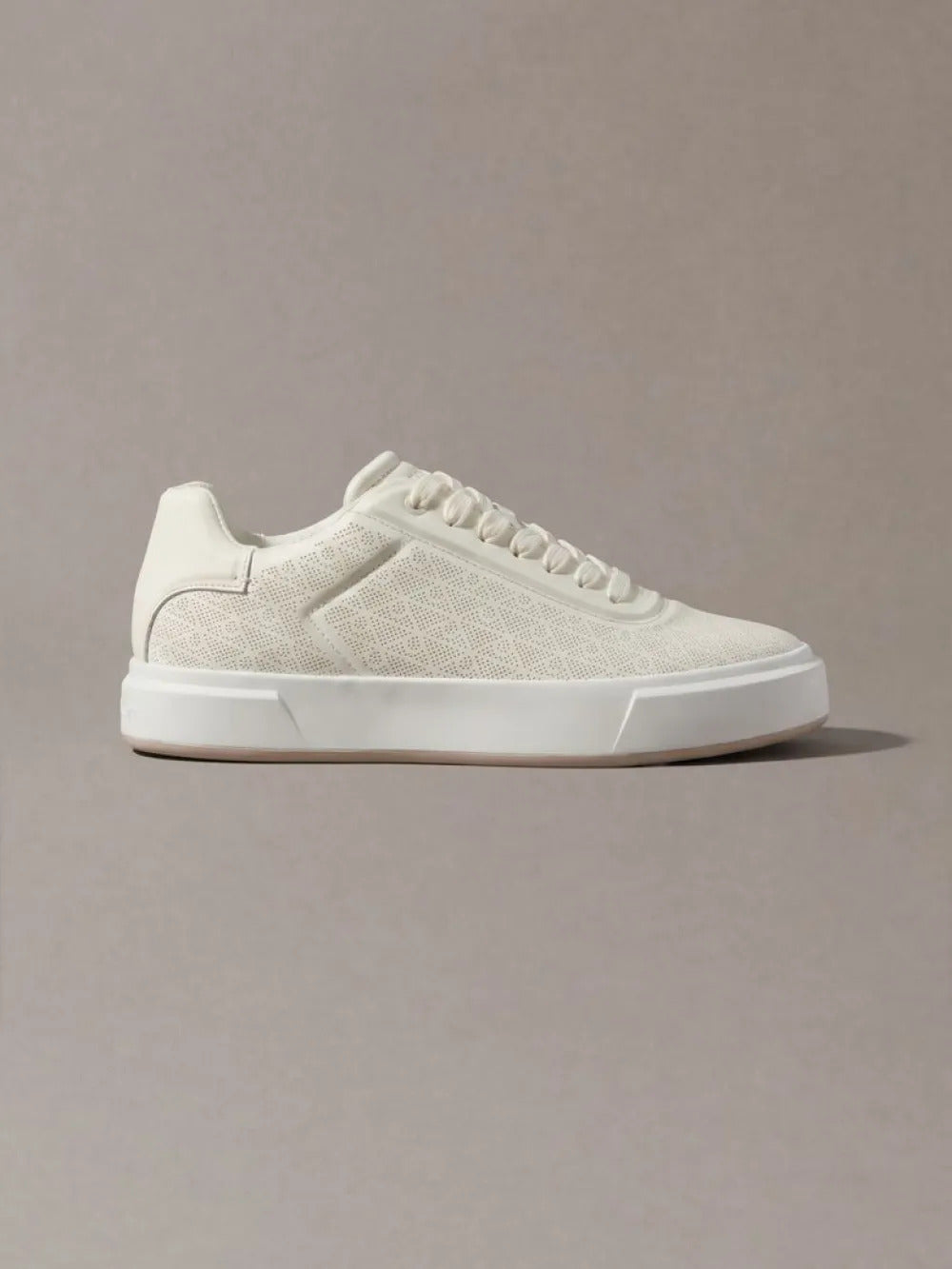 נעלי קלווין קליין Emblem Perforated Cupsole Trainers נשים