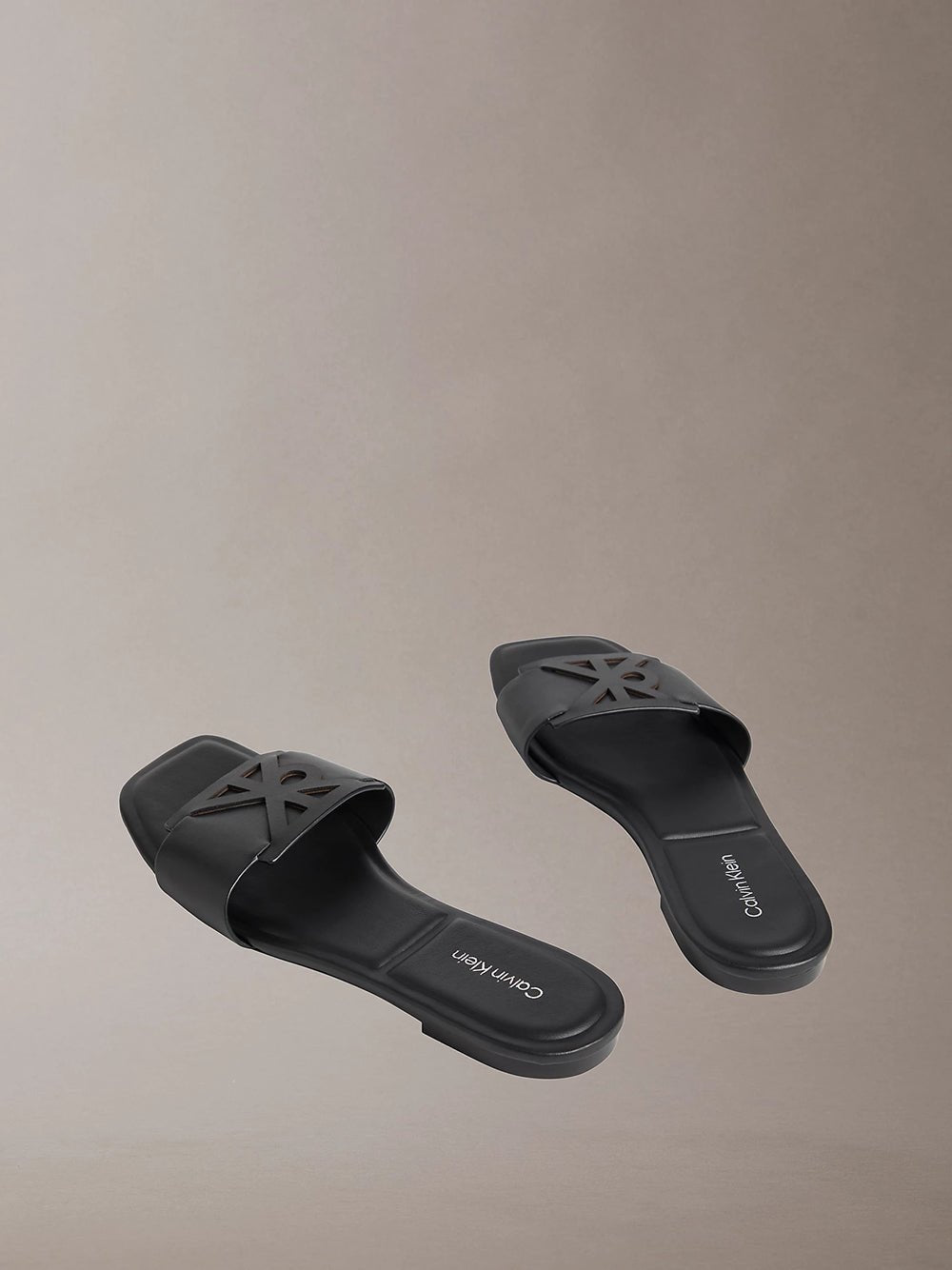 כפכפי קלווין קליין Provence - Leather Square Toe Flat נשים