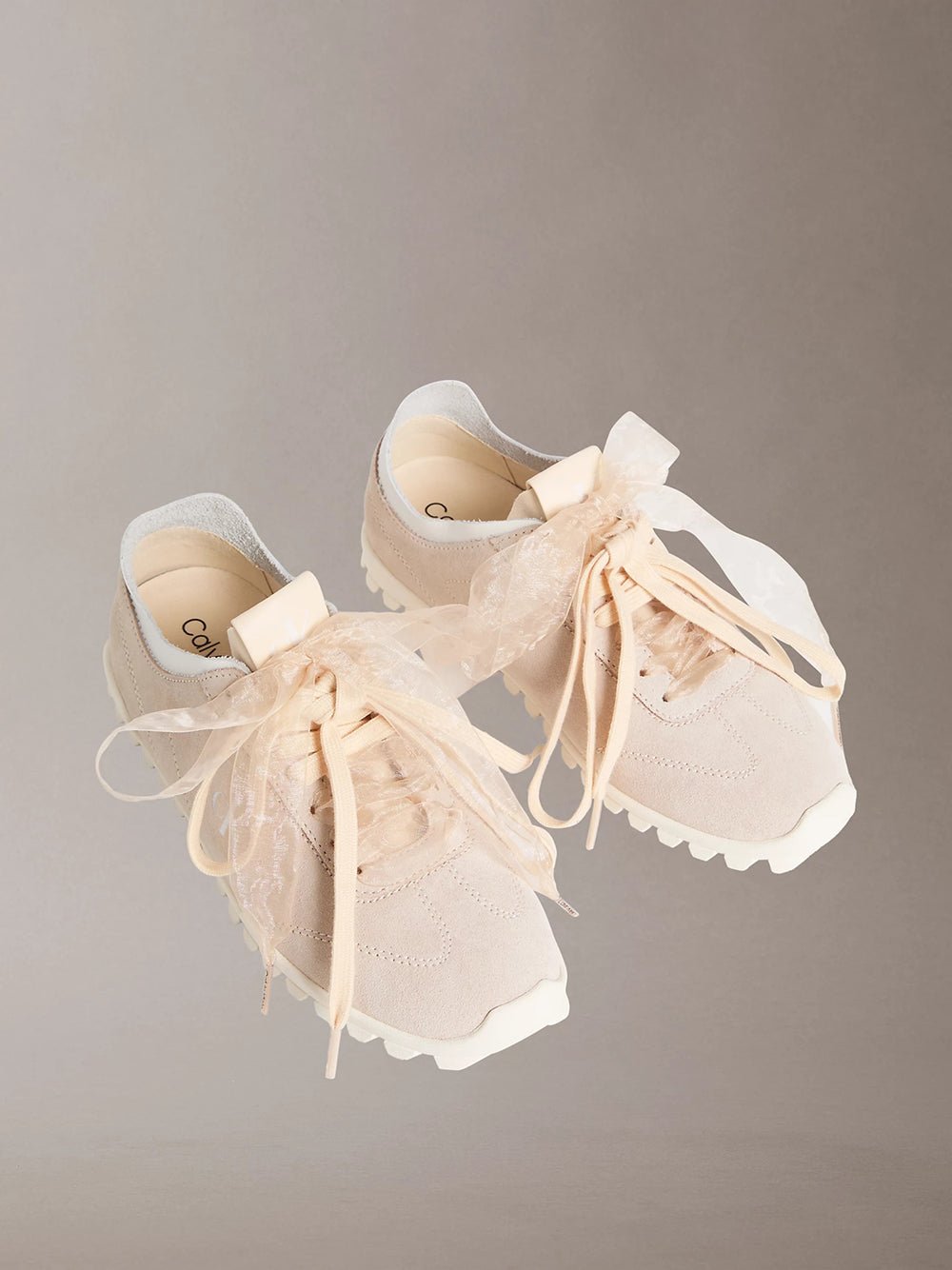 נעלי קלווין קליין Murcia - Suede Organza Runner Trainers נשים