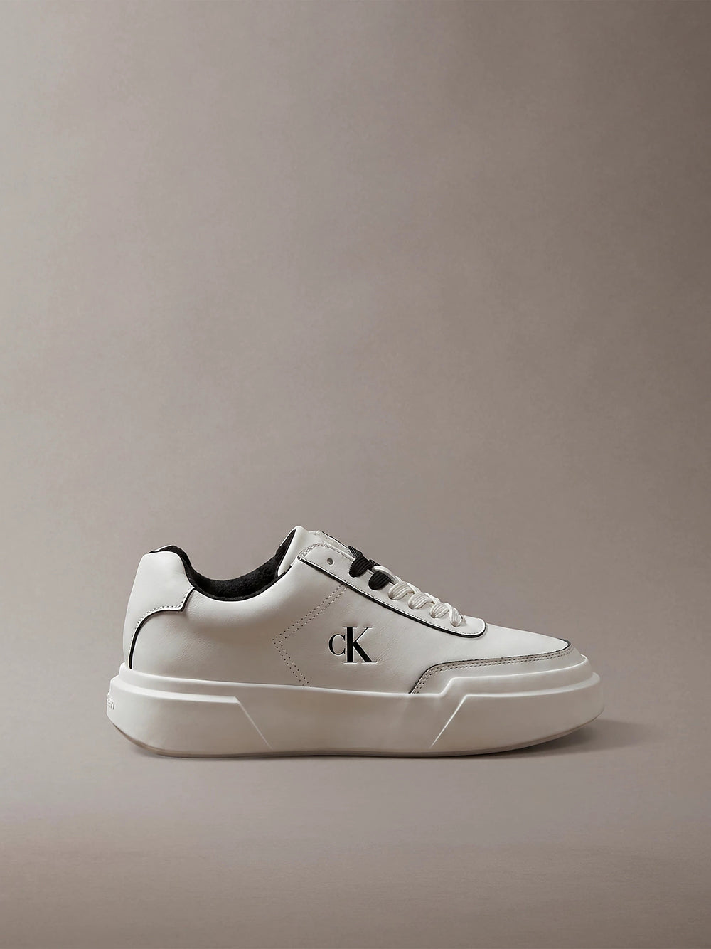 נעלי קלווין קליין Leather Durable Traction Chunky Trainers נשים