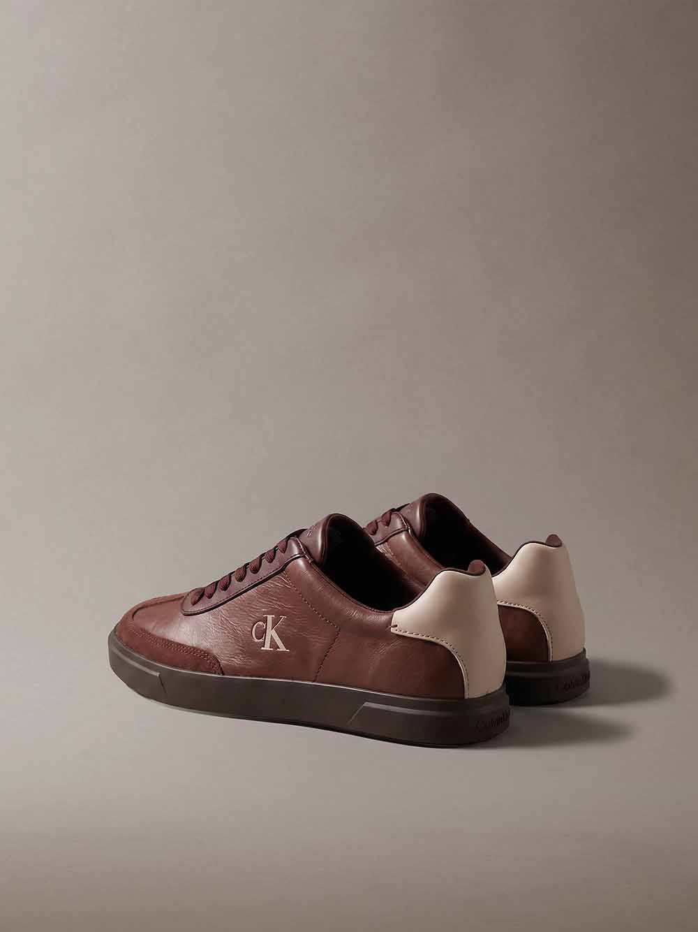 נעלי קלווין קליין Leather Signature Logo Trainers נשים - ck-HW0HW03226-0HE-36