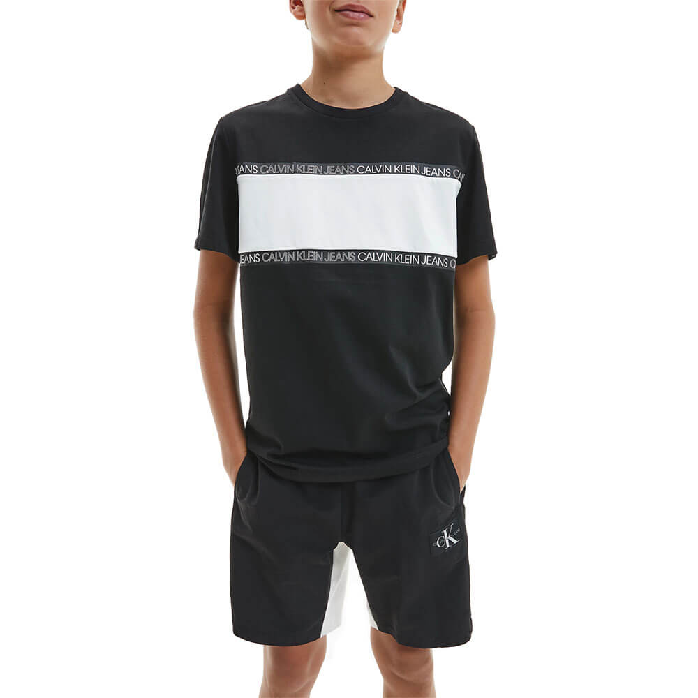 חולצת טישרט קלווין קליין קצרה Logo Tape Colour Block Tee ילדים ונוער