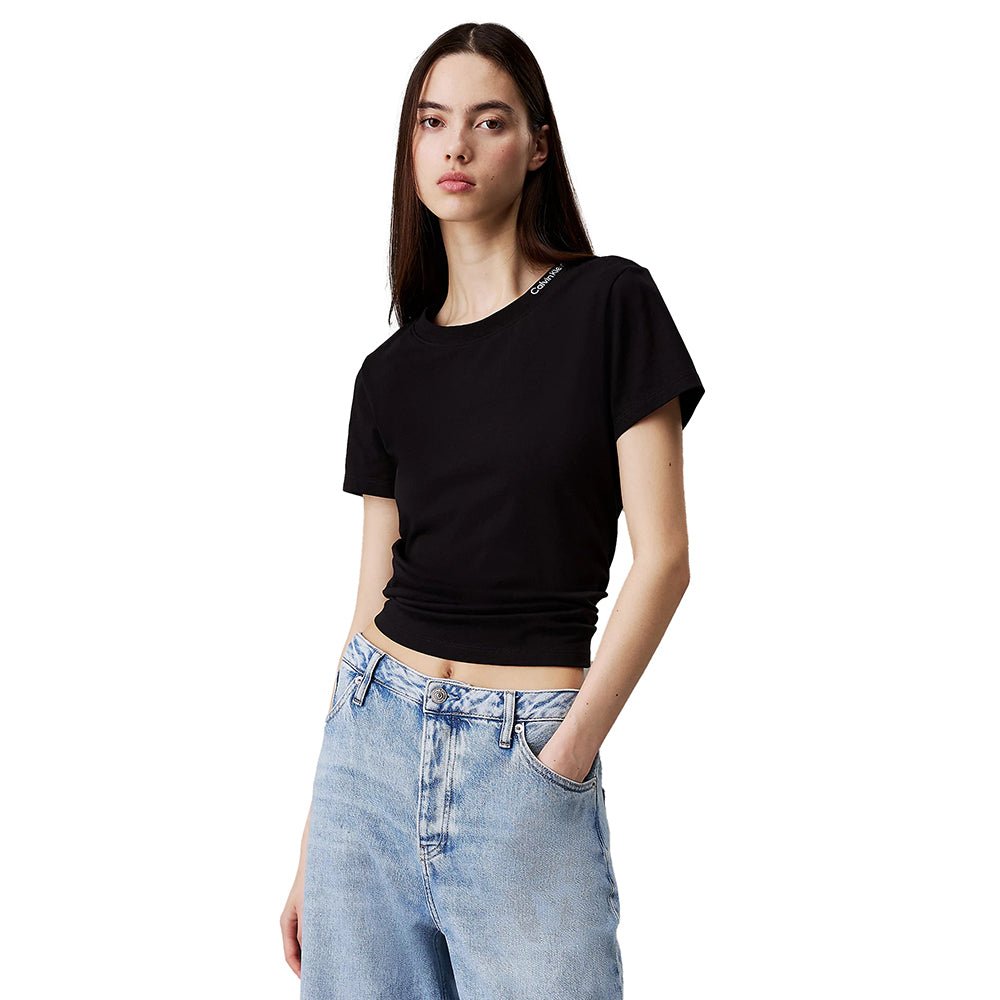 חולצת טישירט קצרה קלווין קליין Slim Logo Collar נשים