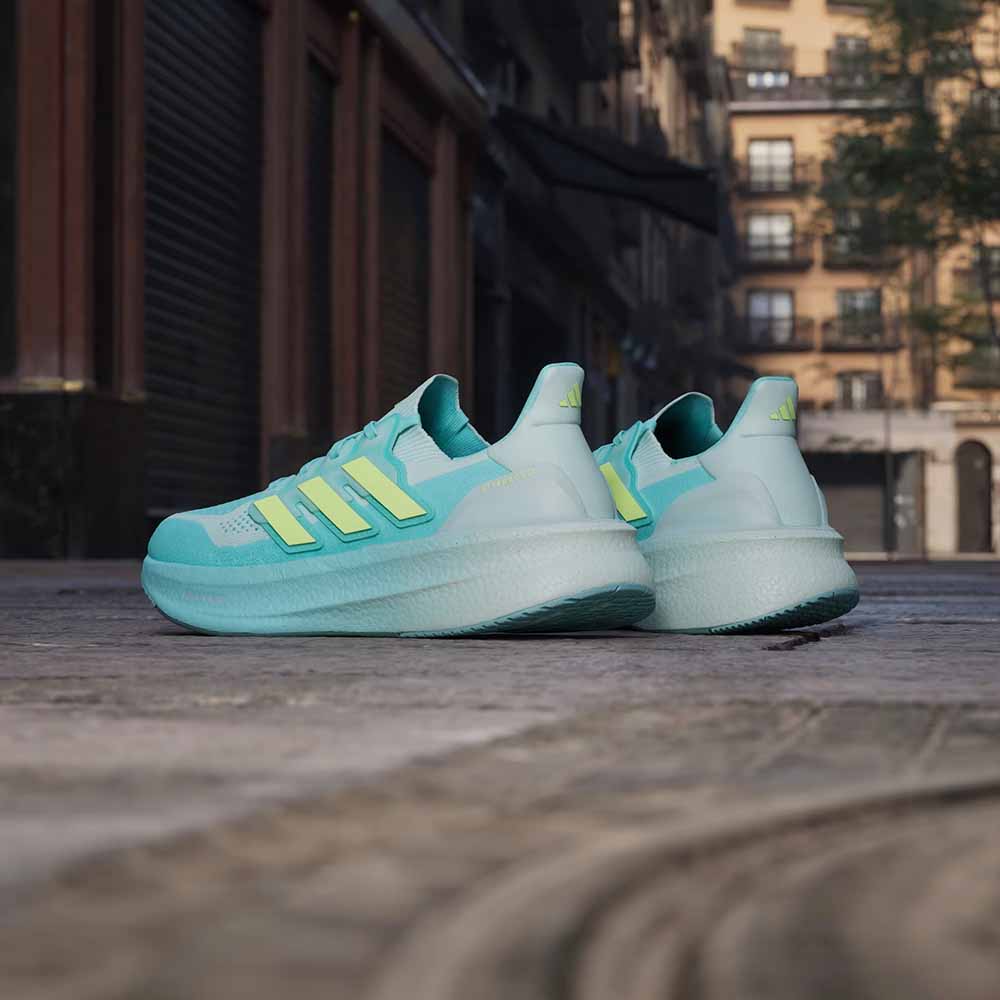 נעלי אדידס Ultraboost 5 נשים