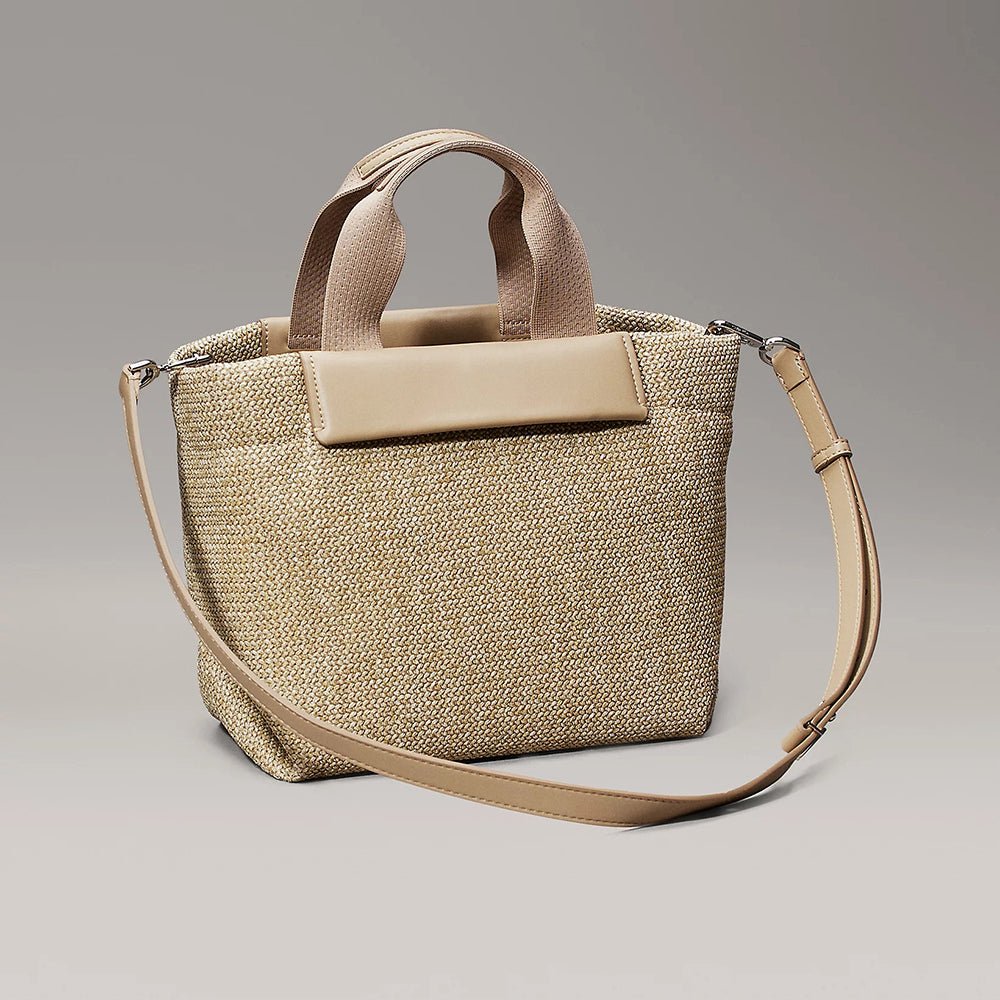 תיק קלווין קליין Small Raffia Tote נשים