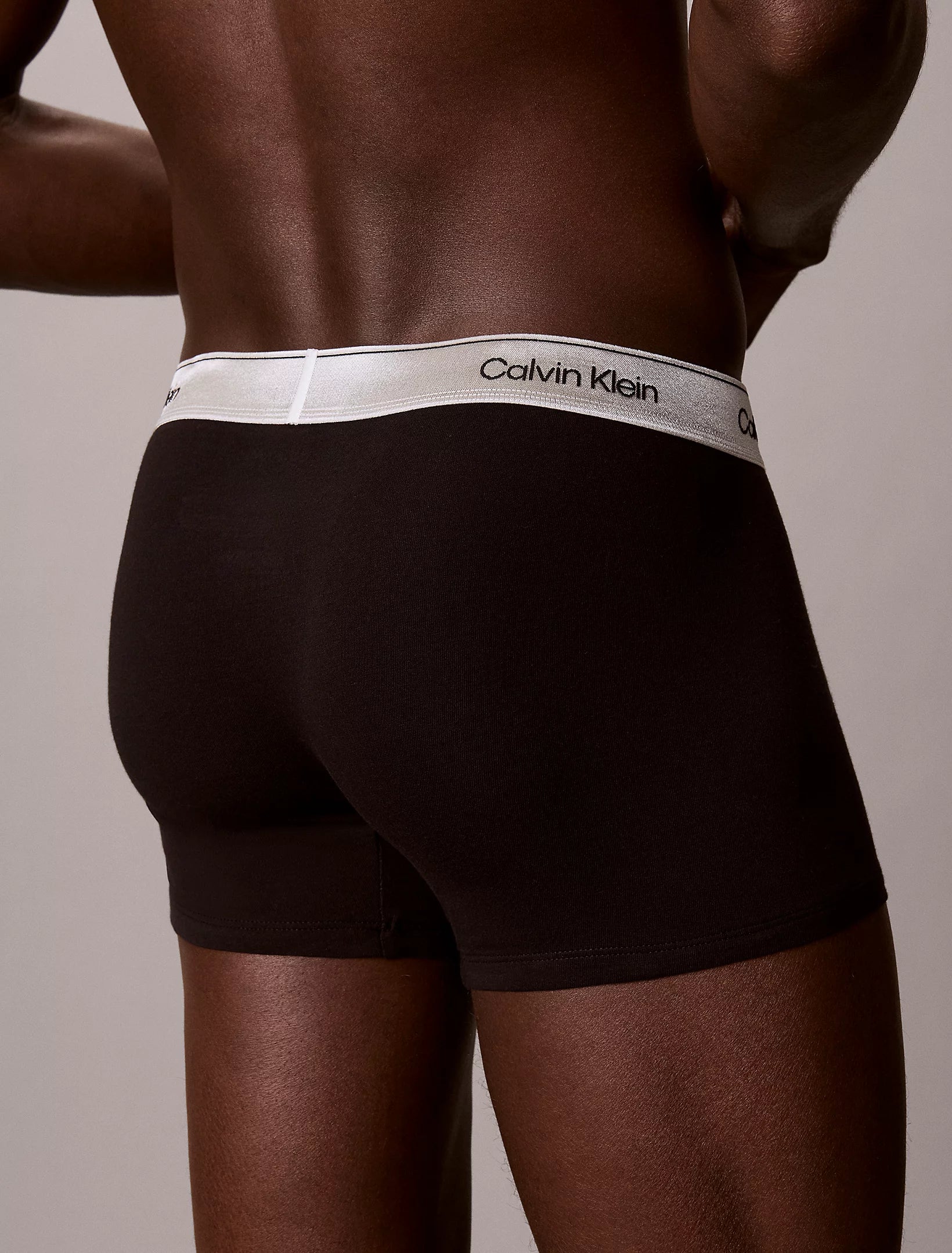 מארז שלישיית תחתוני קלווין קליין 3 Pack Trunks - Icon Cotton Stretch גברים