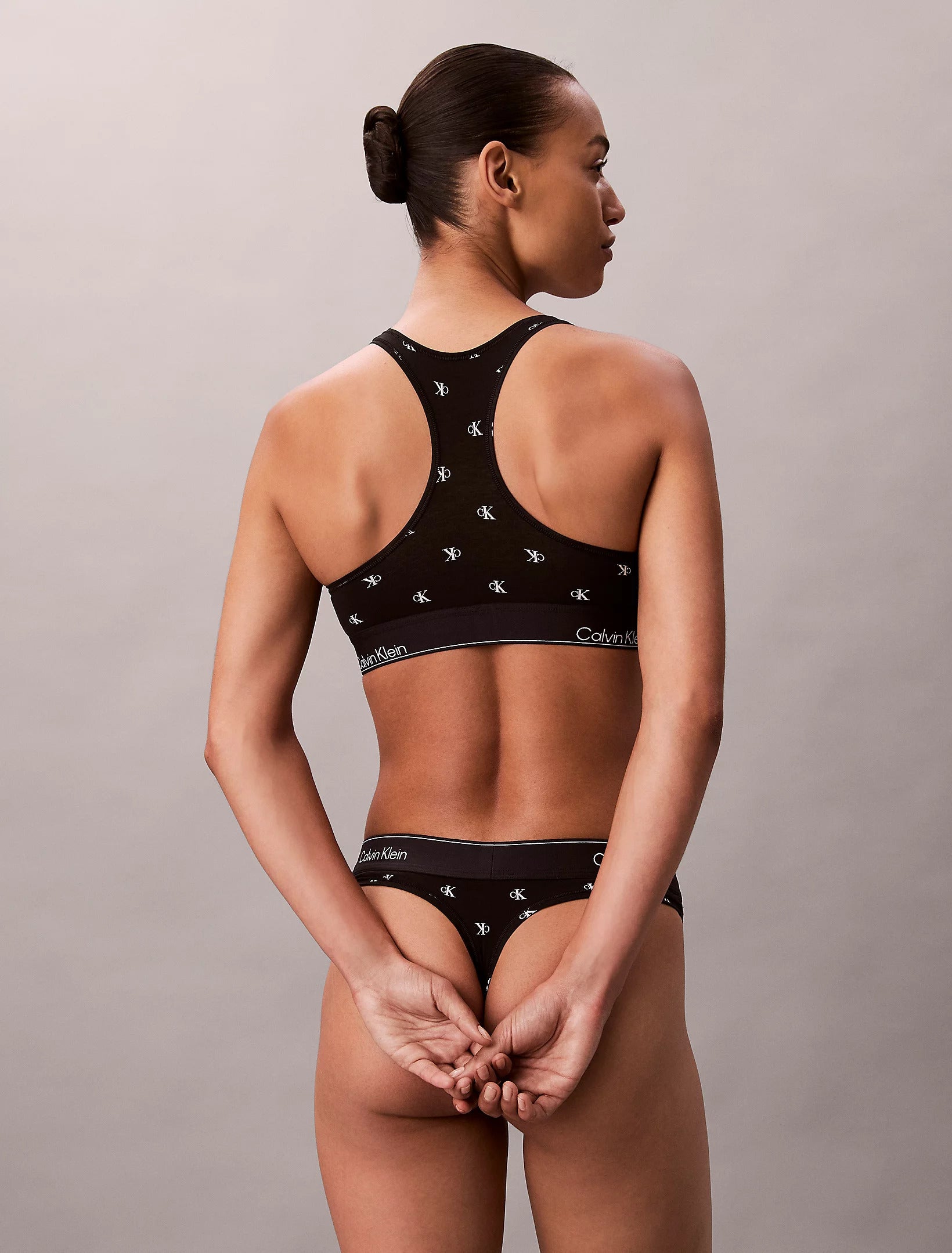 תחתוני קלווין קליין Thong - Icon Cotton Modal נשים