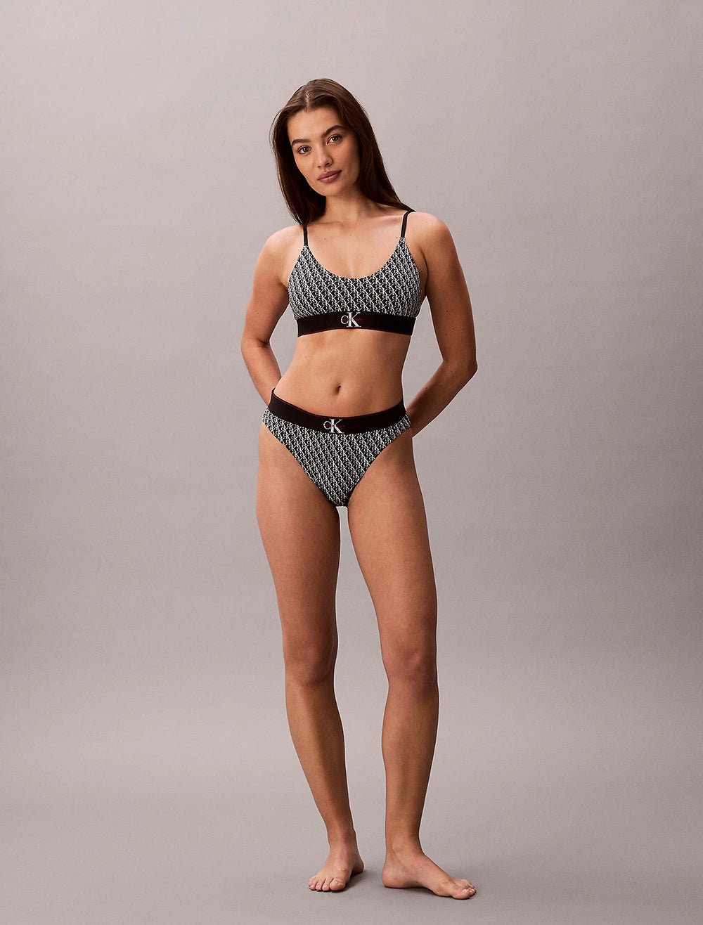 חזייה קלווין קליין Unlined Bralette - Graphic Monogram Microfibre Stretch נשים