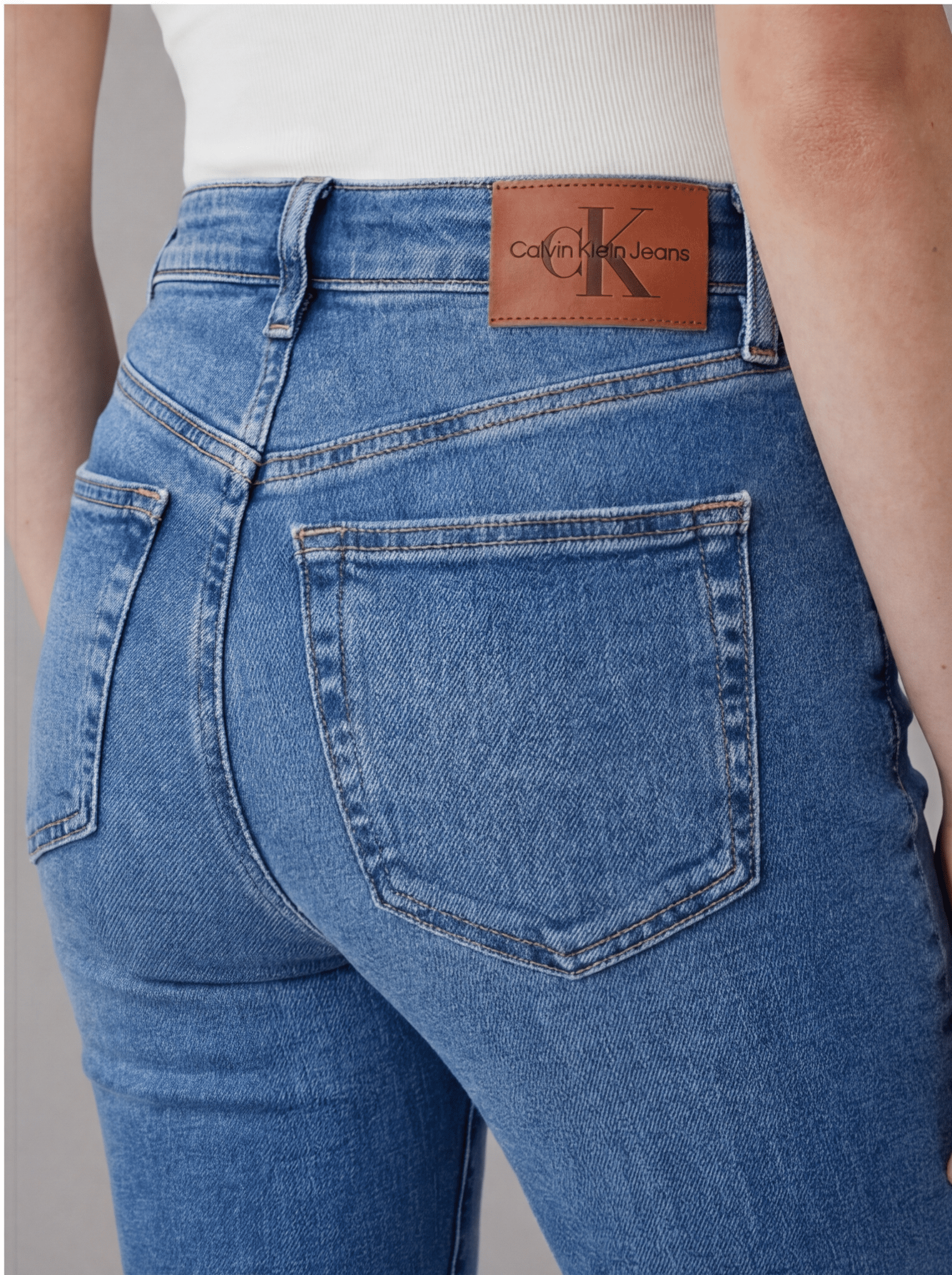 ג'ינס קלווין קליין HIgh Rise Skinny Ankle נשים