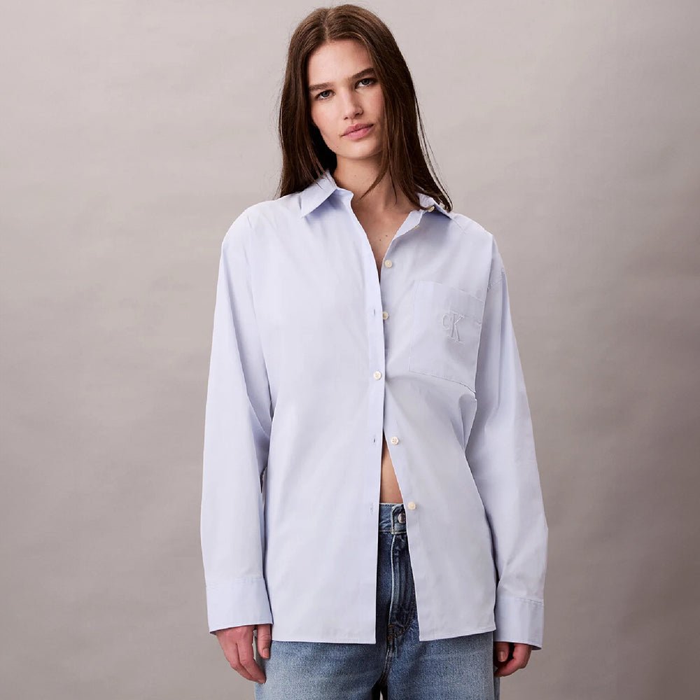 חולצה מכופתרת קלווין קליין Relaxed Poplin נשים