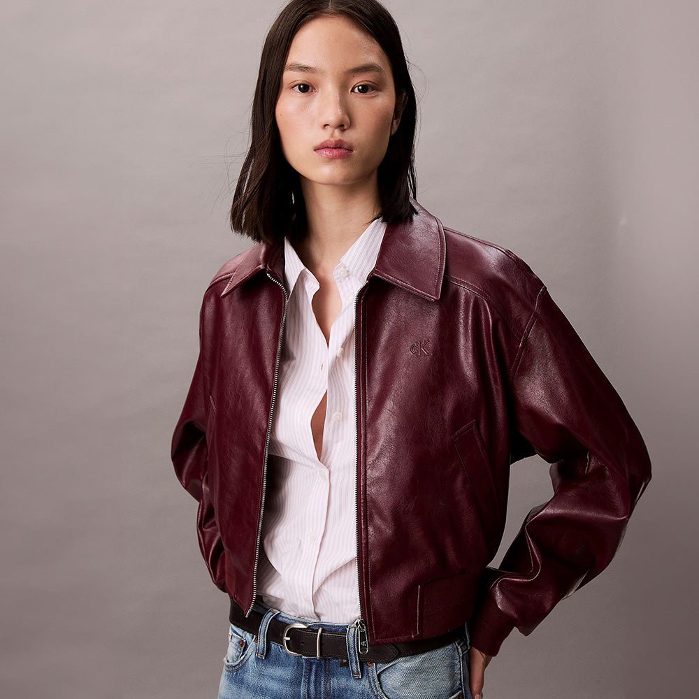 ג'קט קלווין קליין Cropped Faux Leather Bomber נשים