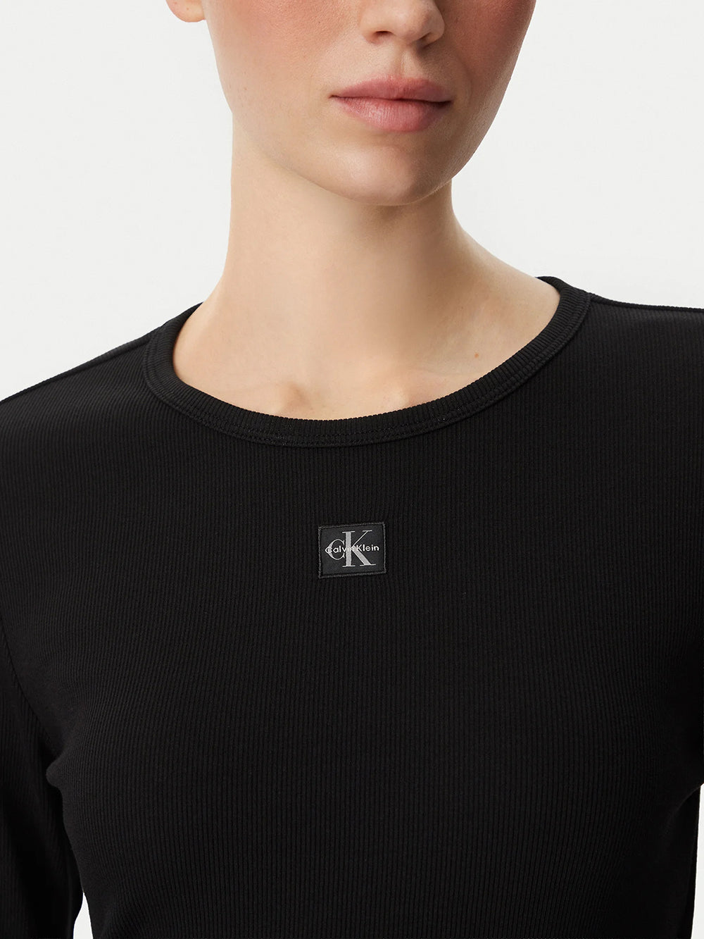 חולצת טישירט ארוכה קלווין קליין Ls Woven Label Sensual Detail נשים