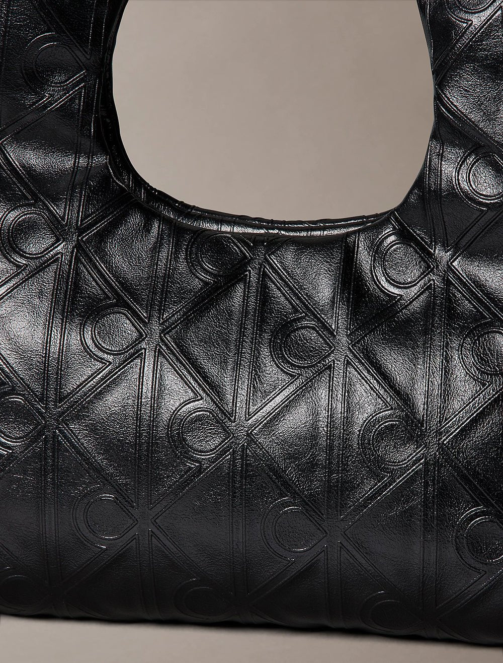 תיק קלווין קליין Puffer Emblem Logo Small נשים