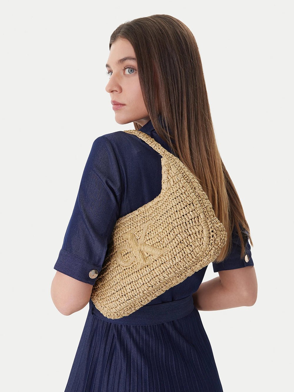 תיק קלווין קליין Bold Ck Raffia Small Shoulder Bag נשים