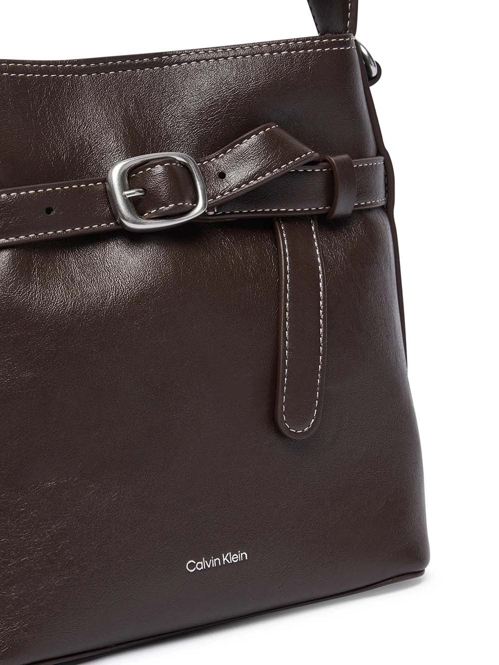 תיק קלווין קליין Buckle Mini Bucket Crossbody נשים