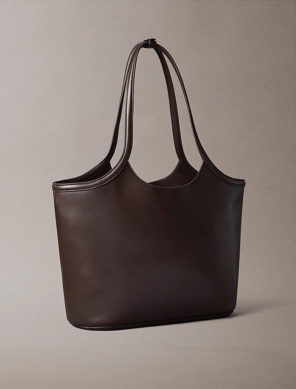 תיק קלווין קליין Bold -Shopper נשים