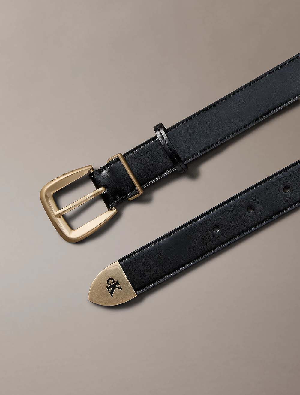 חגורה קלווין קליין HW End Tip Buckle 30mm Belt נשים